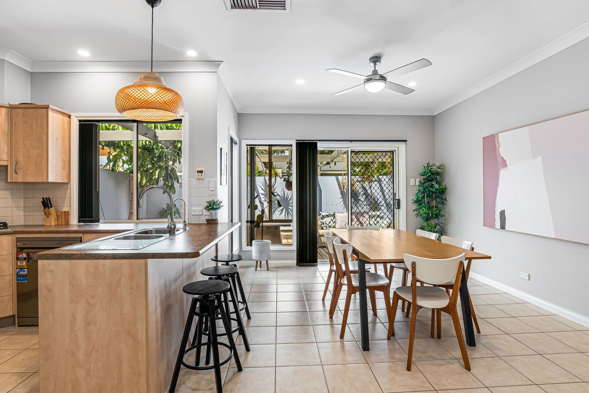 36 Benny Crescent, South Brighton - Thumbnail 7