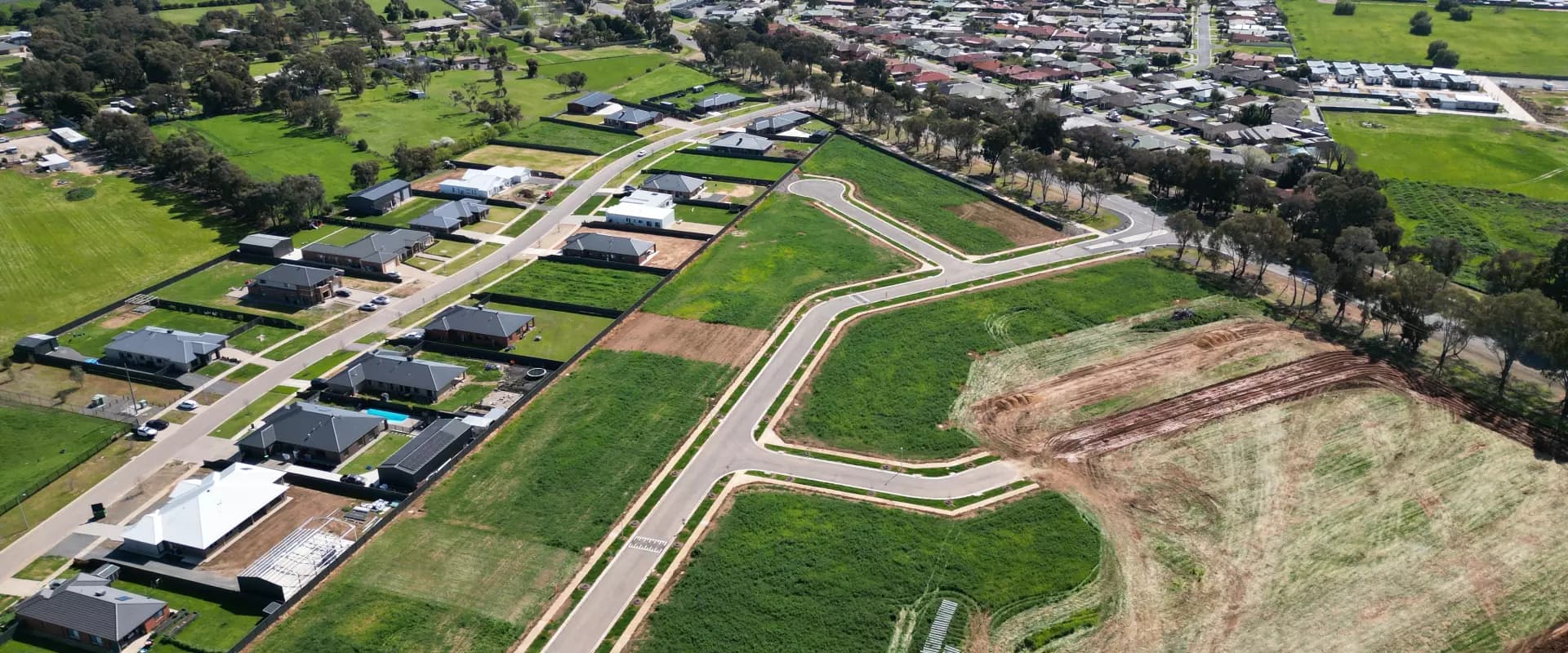 2/6 Ellalong Road, Cobram - Thumbnail 2