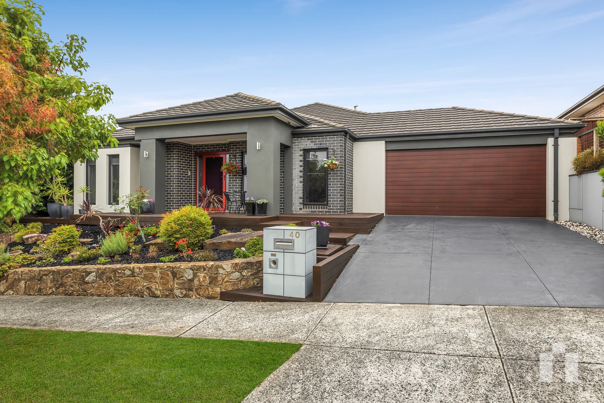 2/1 Caledonian Road, Rose Bay, Doreen - Thumbnail 2
