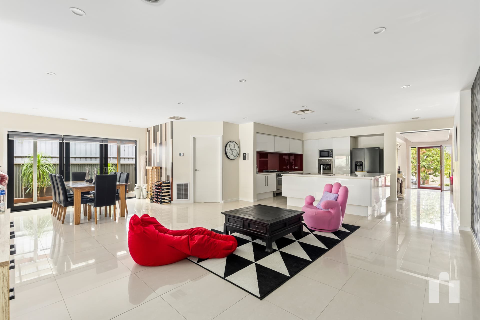 2/1 Caledonian Road, Rose Bay, Doreen - Thumbnail 5