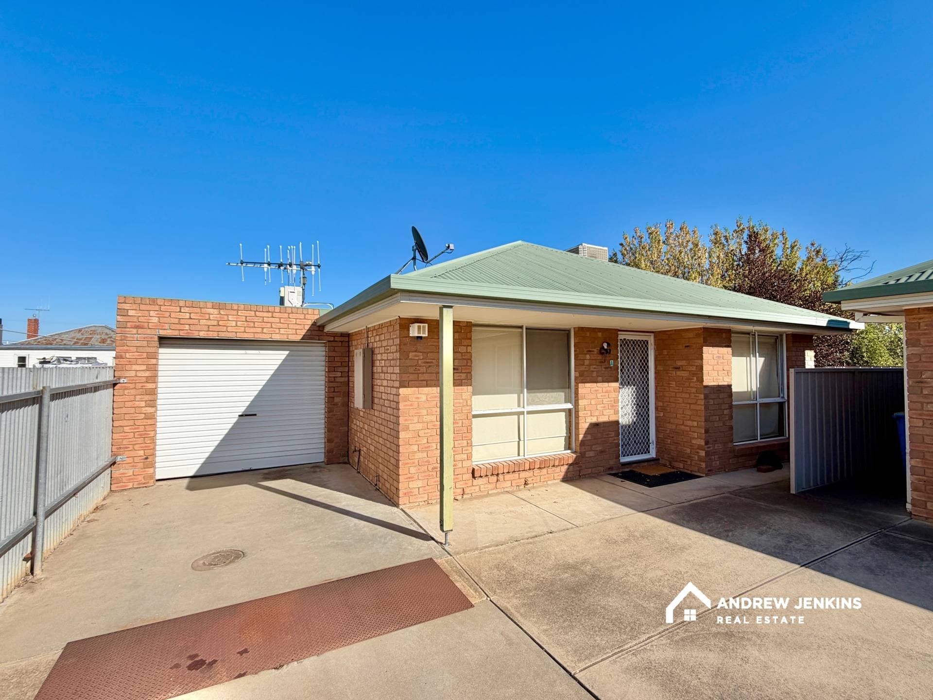 27/88 Barcom Avenue, Rushcutters Bay, Cobram - Image 1