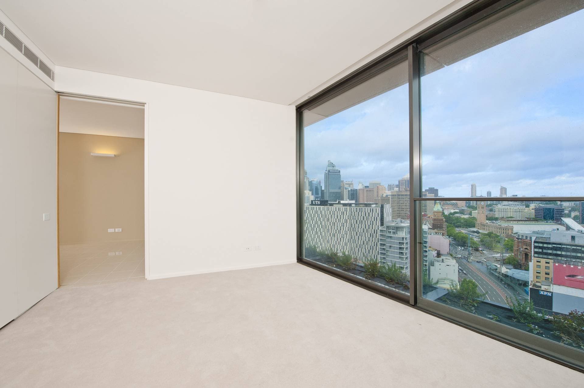 E1306, 3 Carlton St, Chippendale - Thumbnail 3