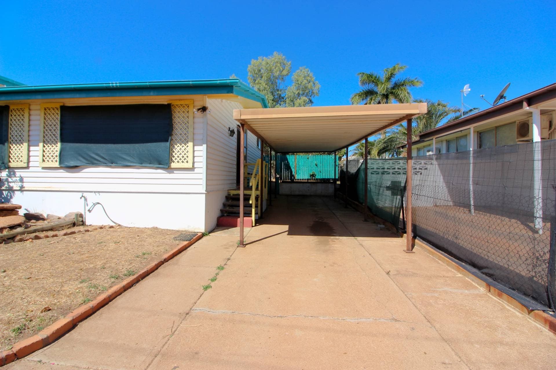 14 Epsilon Avenue, Mount Isa, Mount Isa - Thumbnail 3