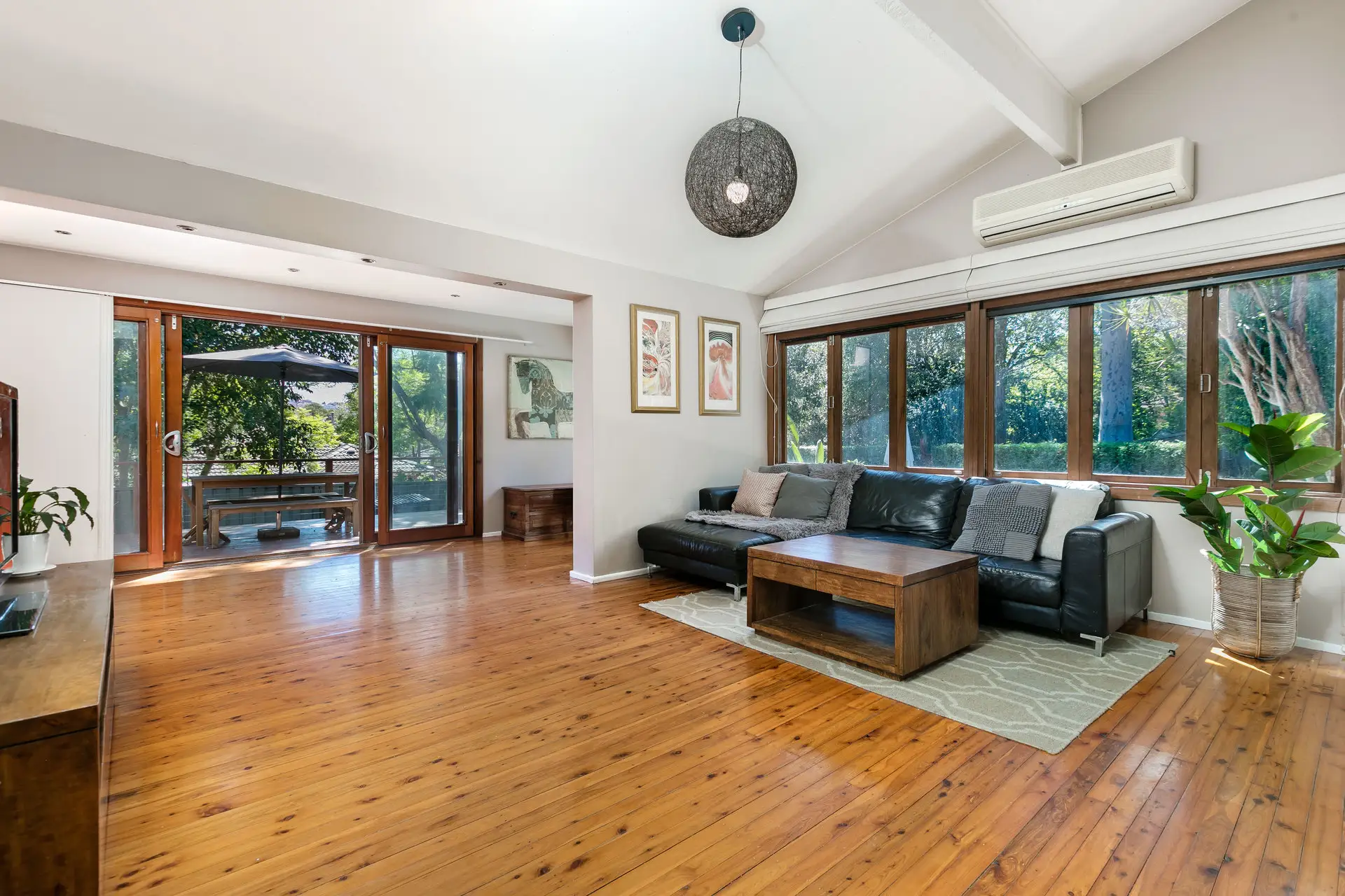 7 Greenhill Close, Castle Hill NSW, Castle Hill - Thumbnail 3
