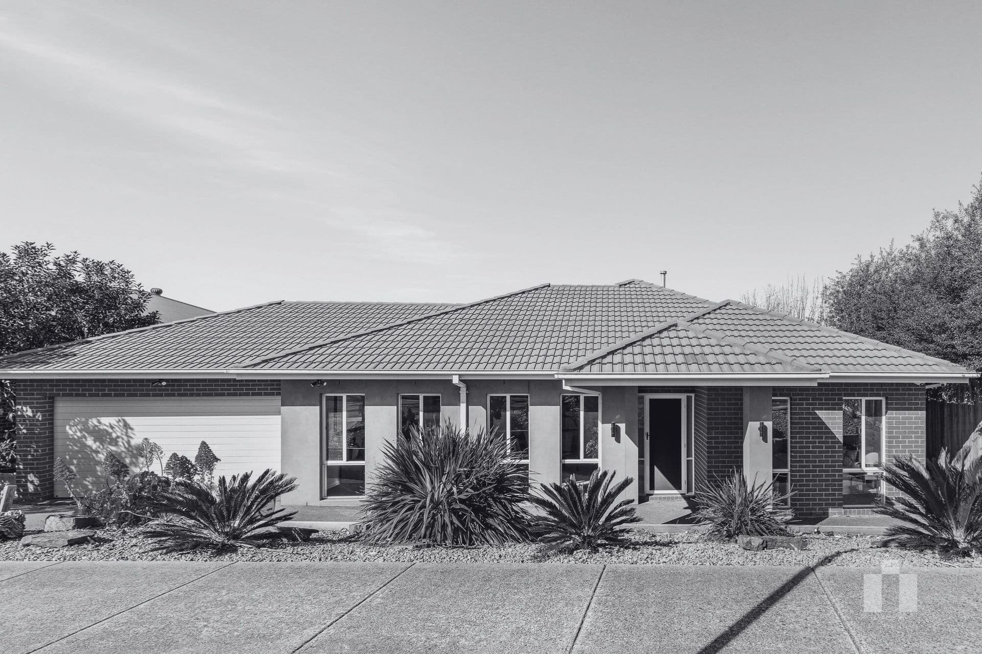 2/4 Palmerston Avenue, Bronte, Cobram - Image 1