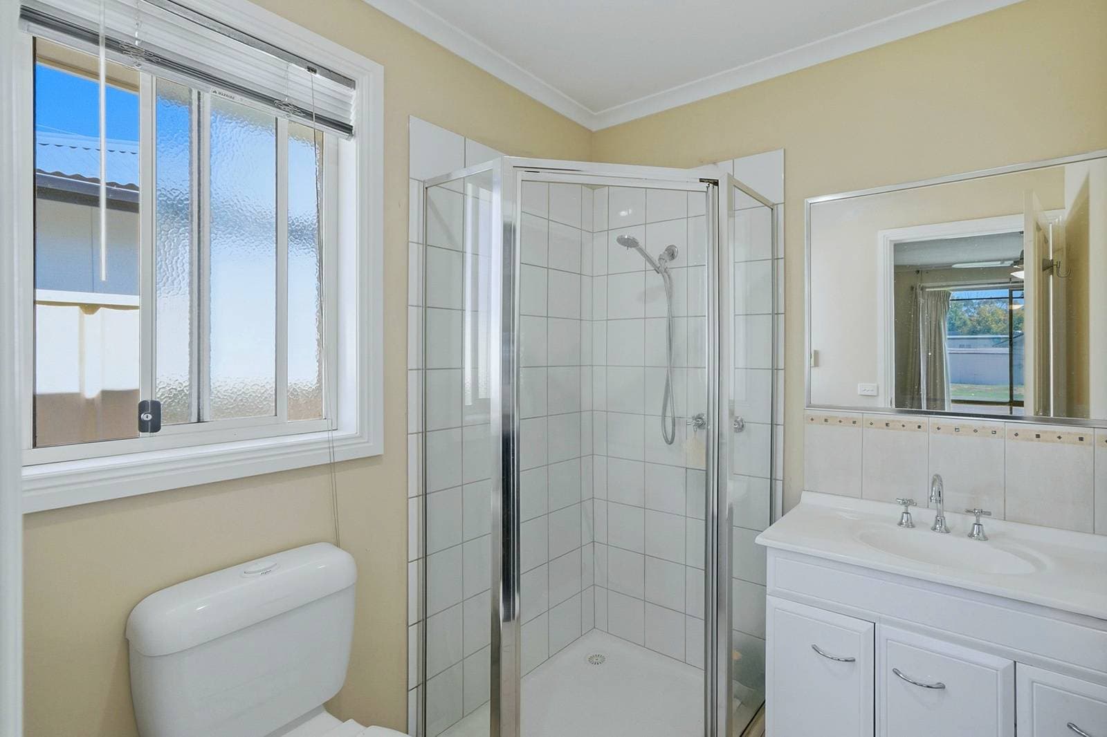 1/66 Henrietta  Street, Waverley, Cobram - Thumbnail 6