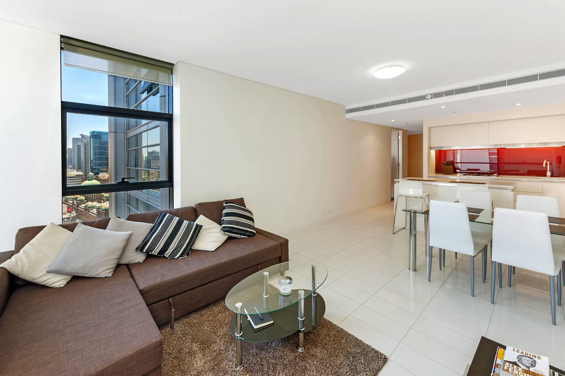 3112, 101 Bathurst St, East - Image 1