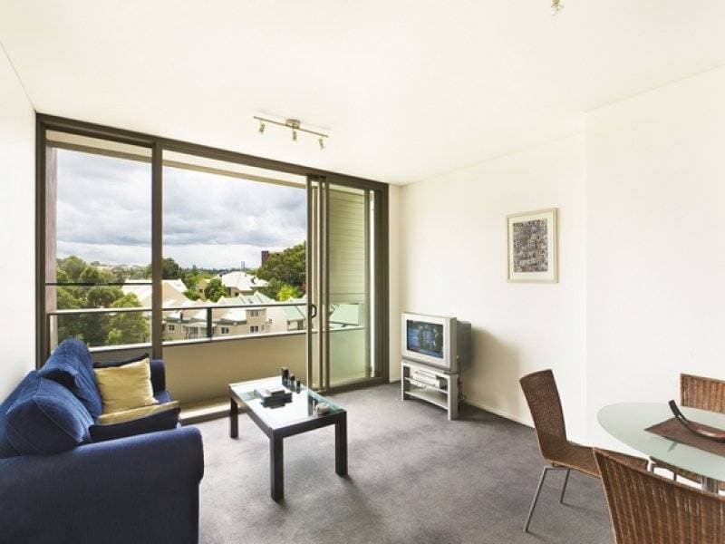 2/28 Darwin Street, Cabarita - Image 1