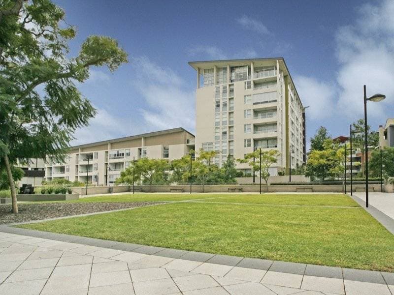 45, 4 Alexandra Drive, Concord - Thumbnail 3