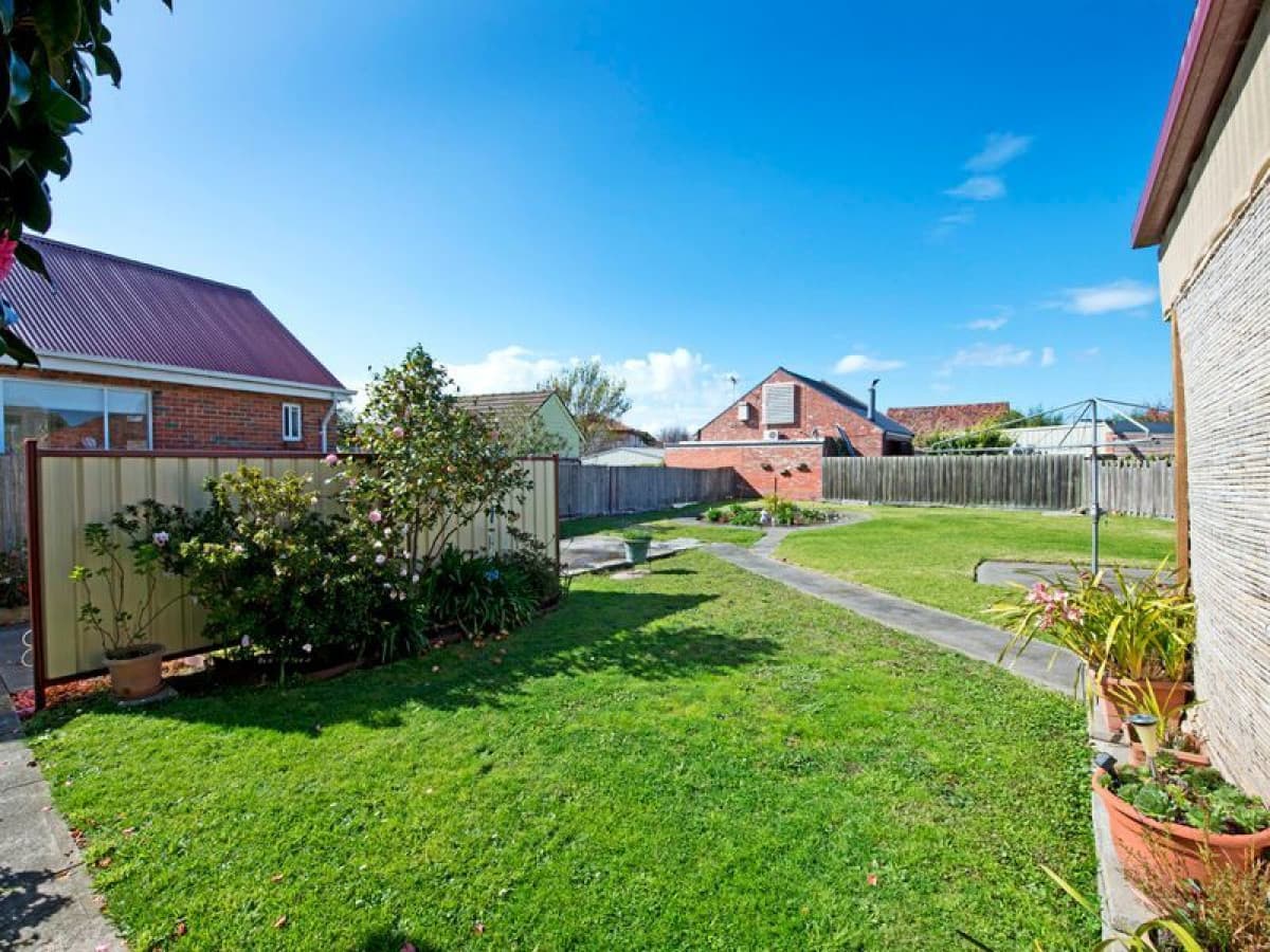 1/234 Old Northern Road, Castle Hill, Wahroonga - Thumbnail 2