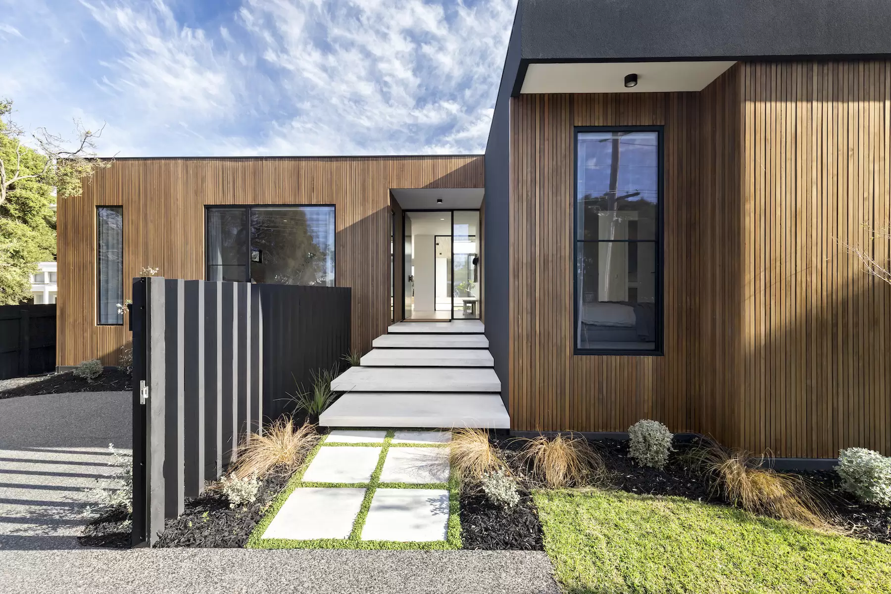 12/25 Crows Nest Road, Waverton - Thumbnail 2