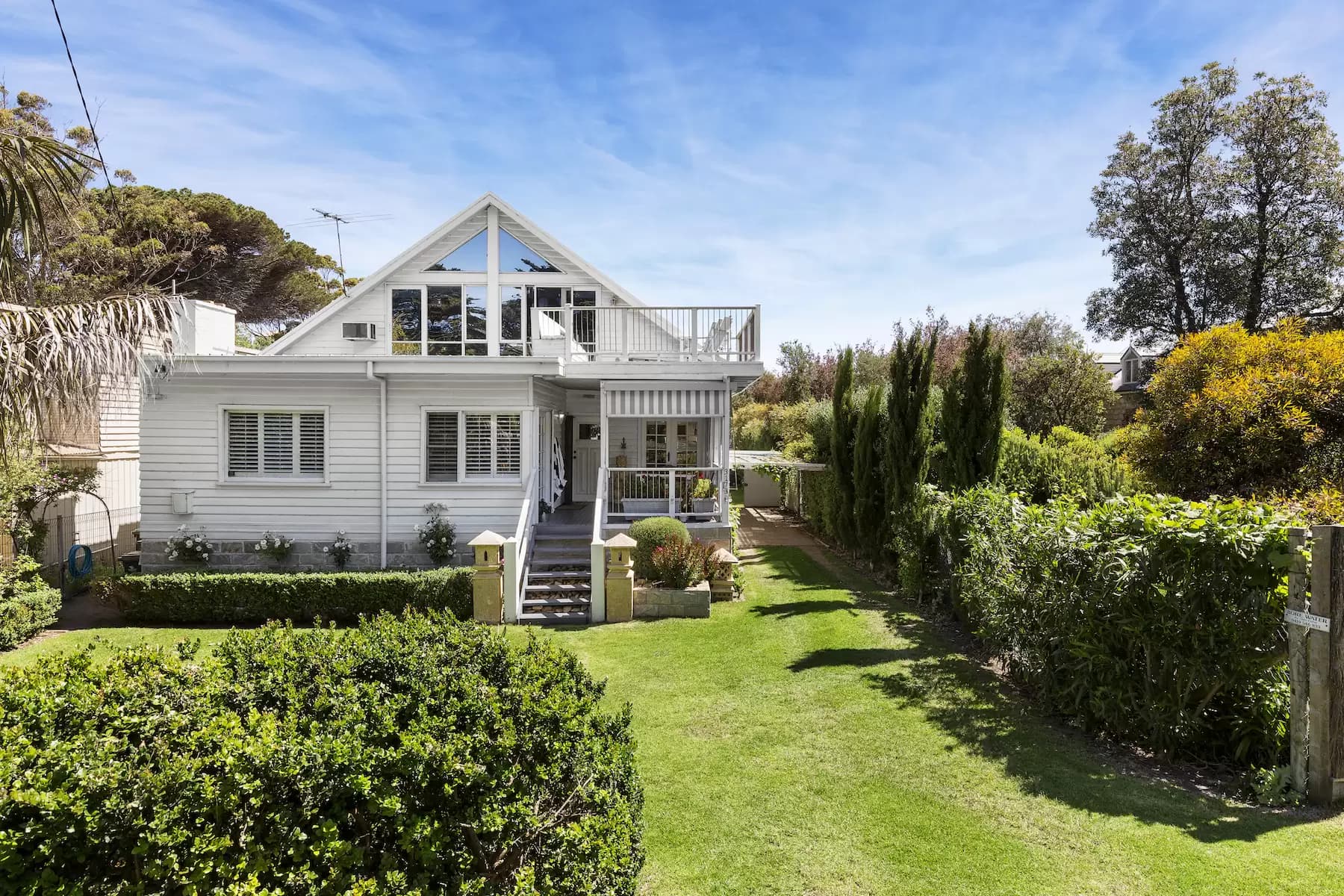 208/211 223 Pacific Highway, Nambucca Heads - Thumbnail 2