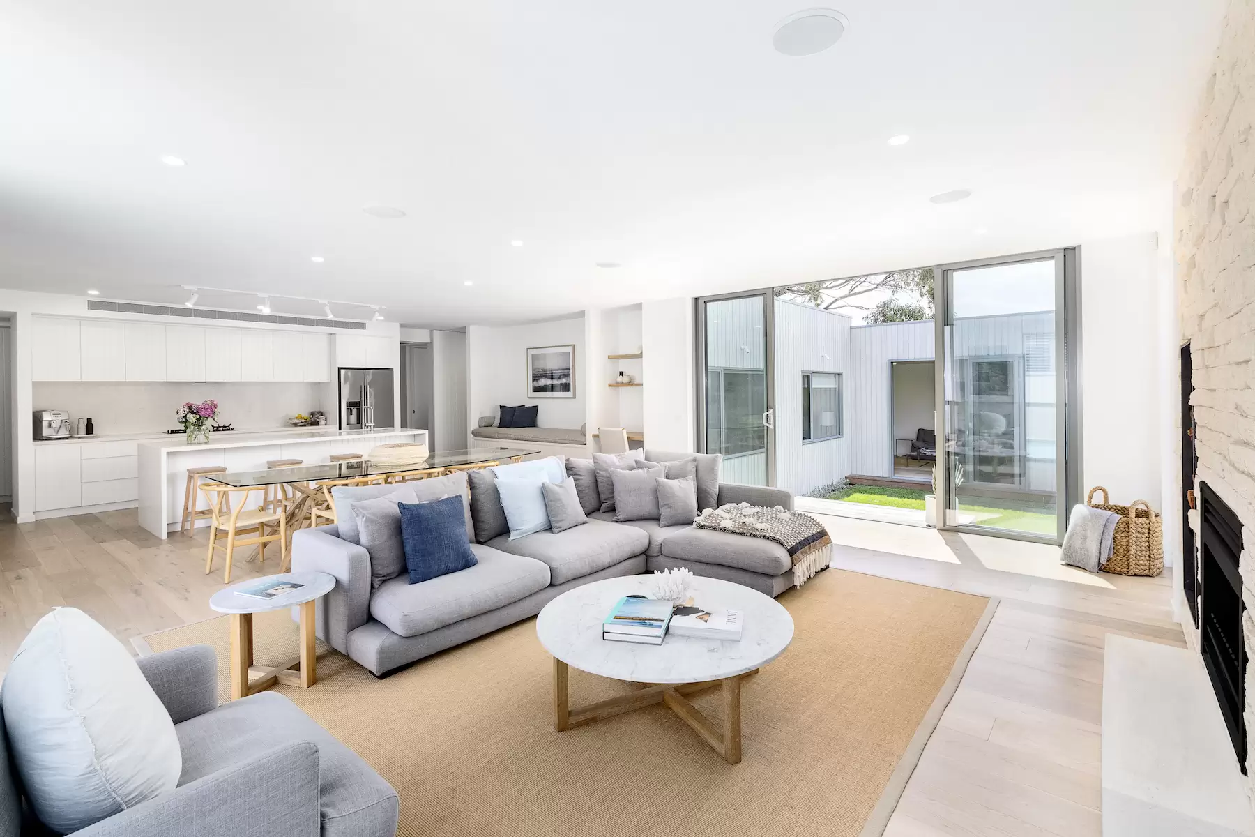 23/600 Military Road, Mosman - Thumbnail 3