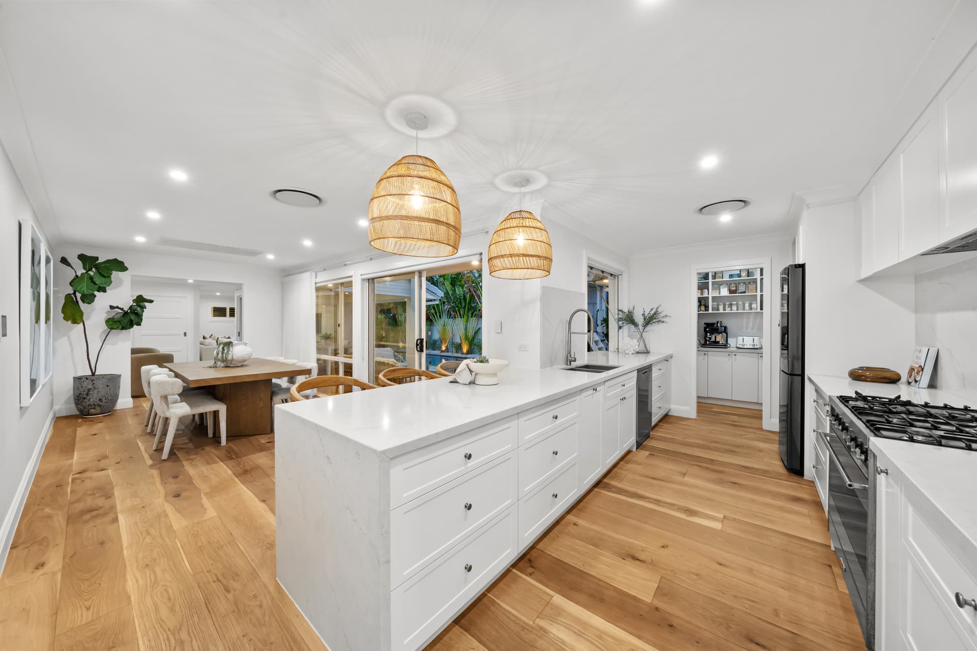 12/6-10 Myra Road, Burleigh Waters - Thumbnail 6