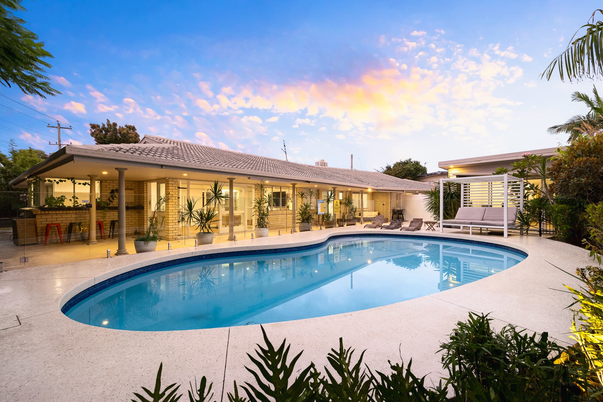 18-20 Joy  Avenue, Burleigh Waters, QLD, 4220, Burleigh Waters - Thumbnail 2