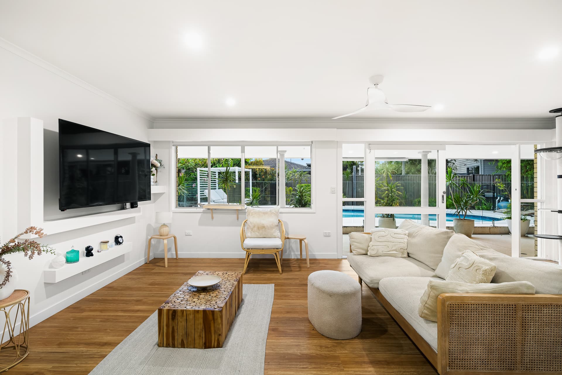 18-20 Joy  Avenue, Burleigh Waters, QLD, 4220, Burleigh Waters - Thumbnail 7