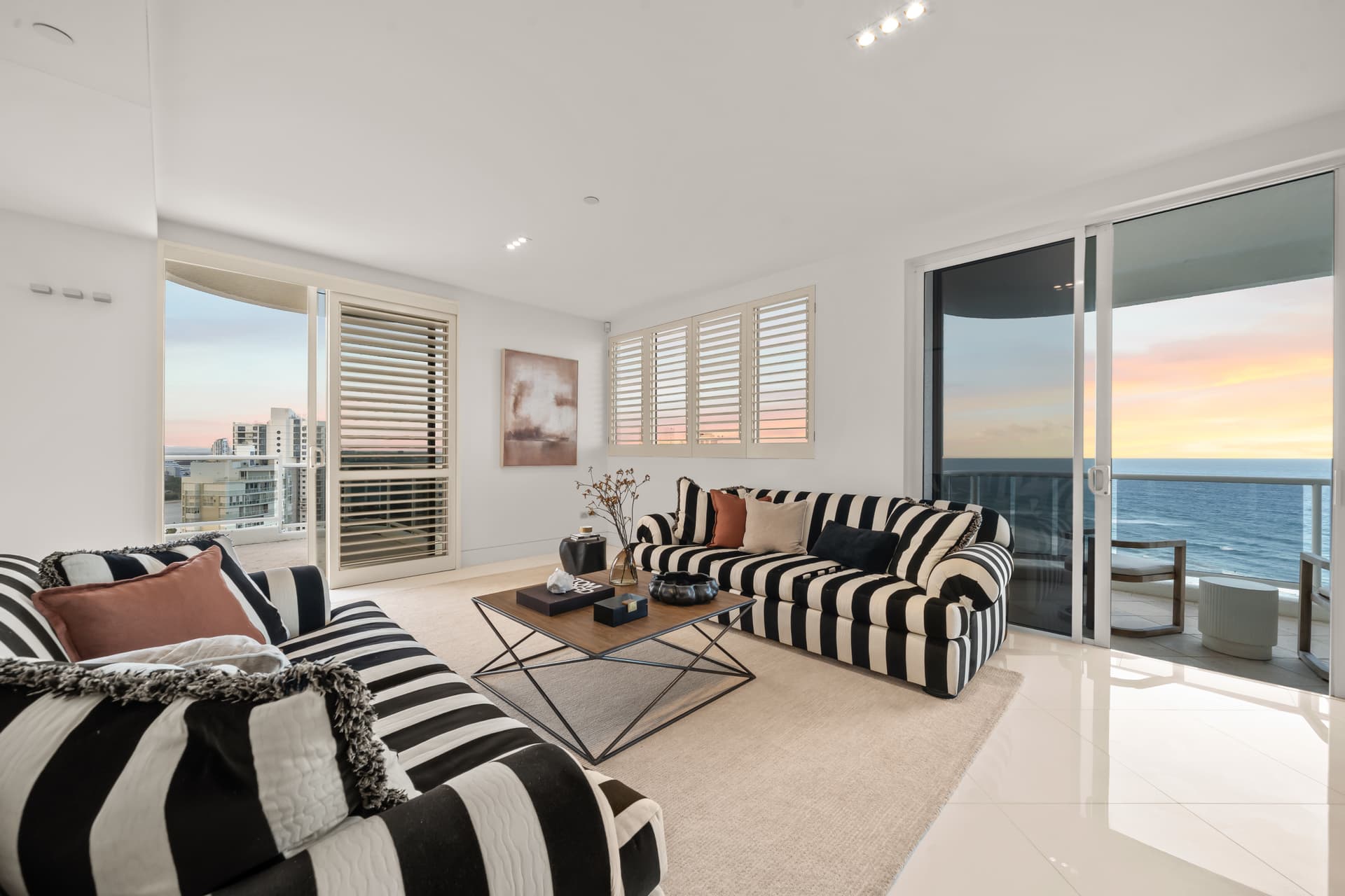'Xanadu' Penthouse, 150/59 Pacific Street, Main Beach, QLD, 4217, Main Beach - Thumbnail 5