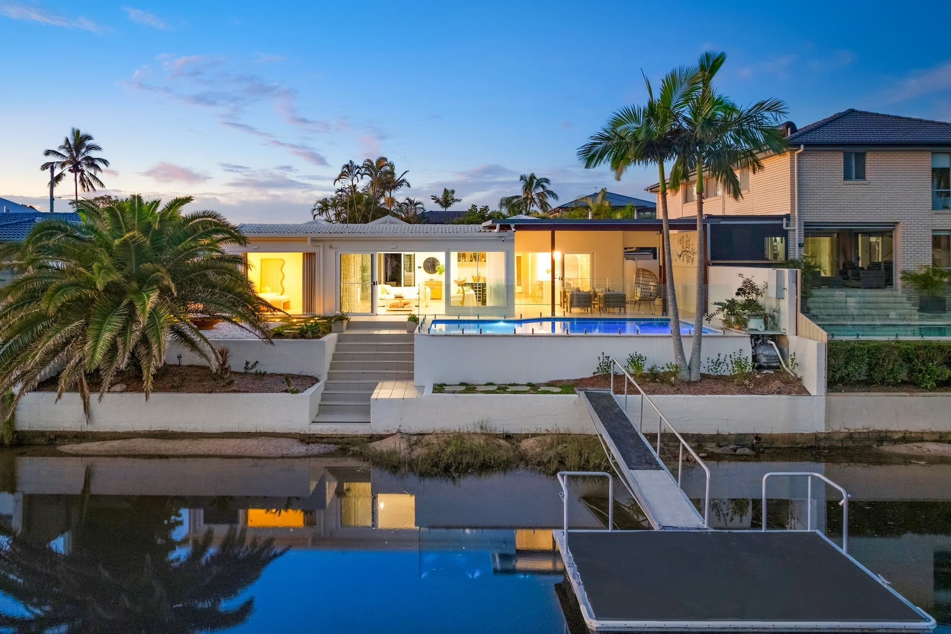 8 Ensenada Court, Broadbeach Waters, QLD, 4218, Broadbeach Waters - Image 1