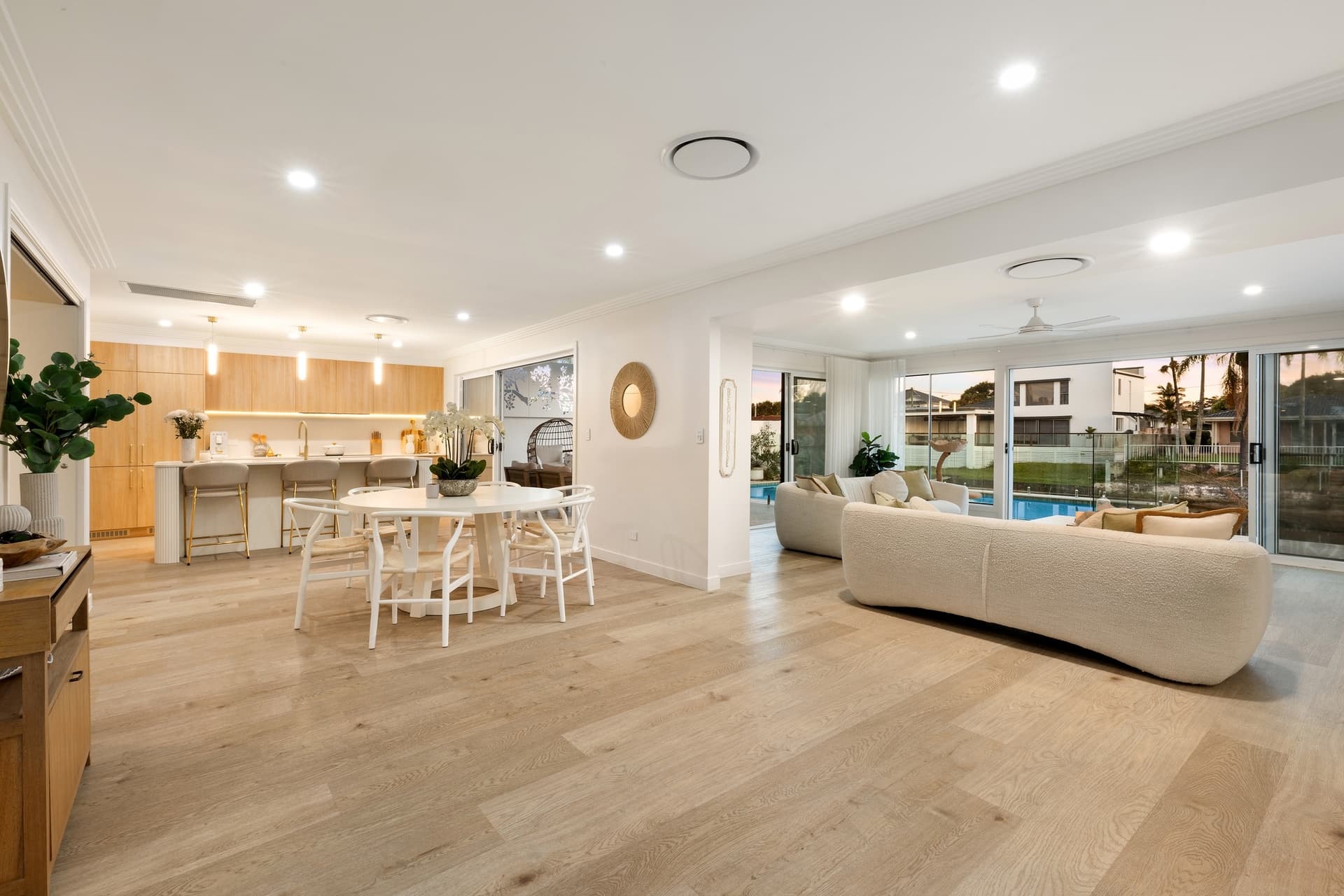 8 Ensenada Court, Broadbeach Waters, QLD, 4218, Broadbeach Waters - Thumbnail 6