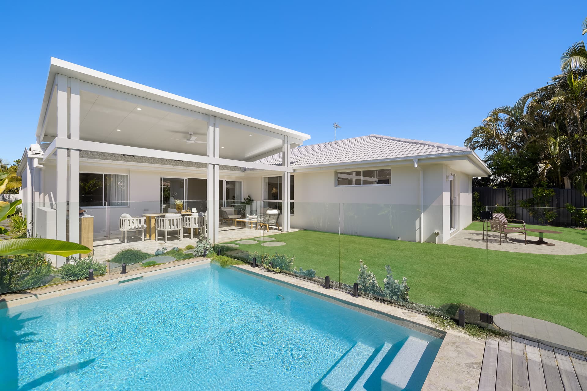 31 Nuthatch Street, Burleigh Waters, QLD, 4220, Burleigh Waters - Thumbnail 2