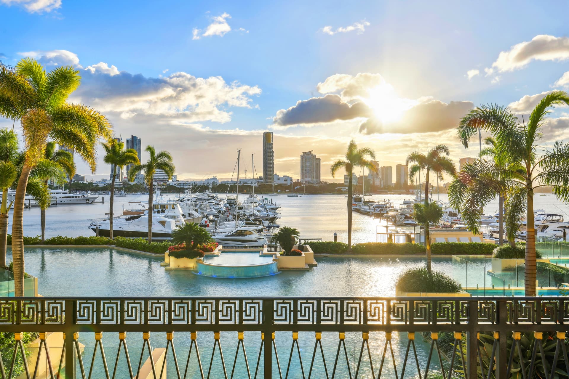 17/94 Seaworld  Drive, Main Beach, QLD, 4217, Main Beach - Image 1