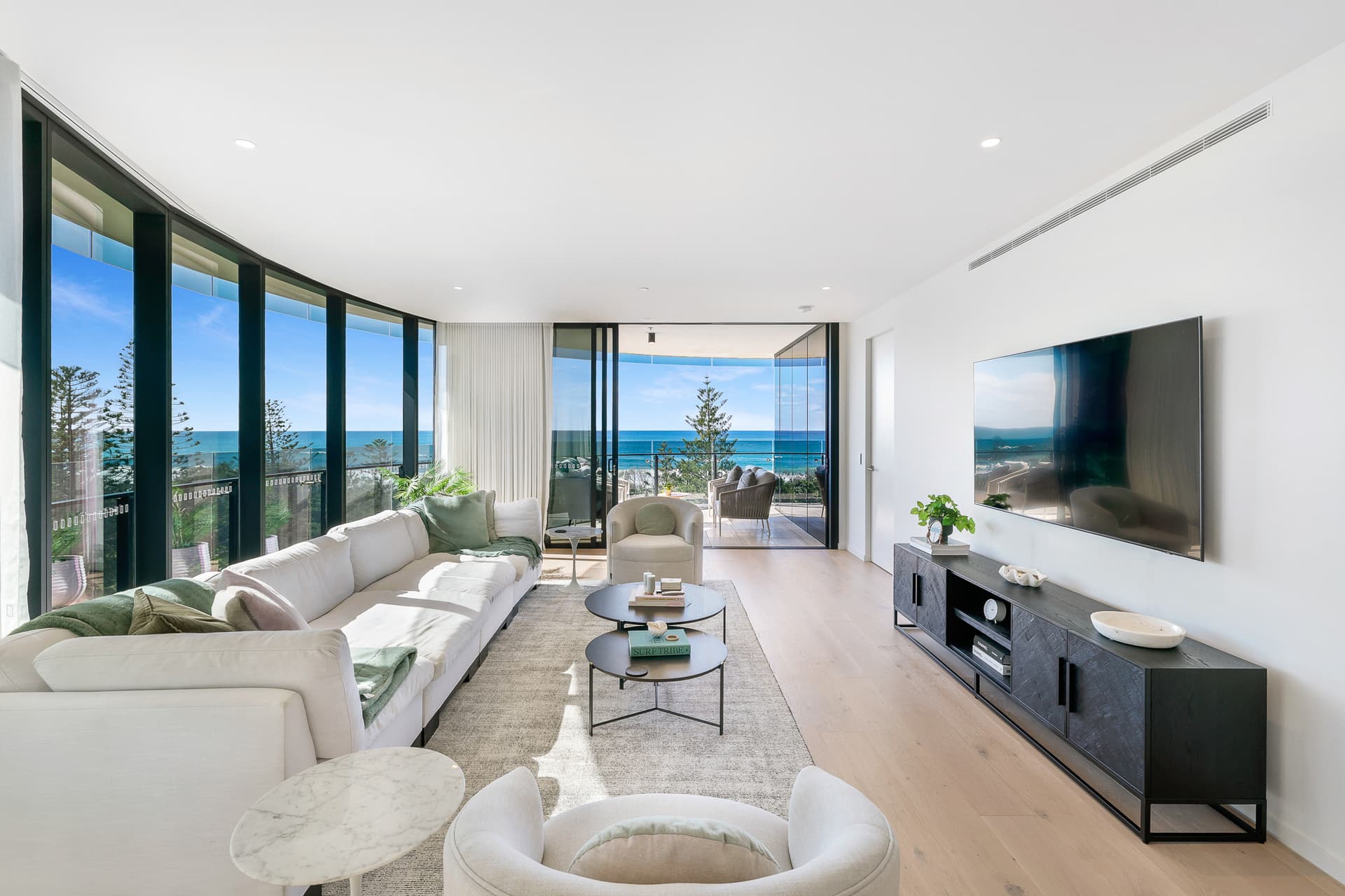 501/272 Hedges Avenue, Mermaid Beach, QLD, 4218, Mermaid Beach - Image 1