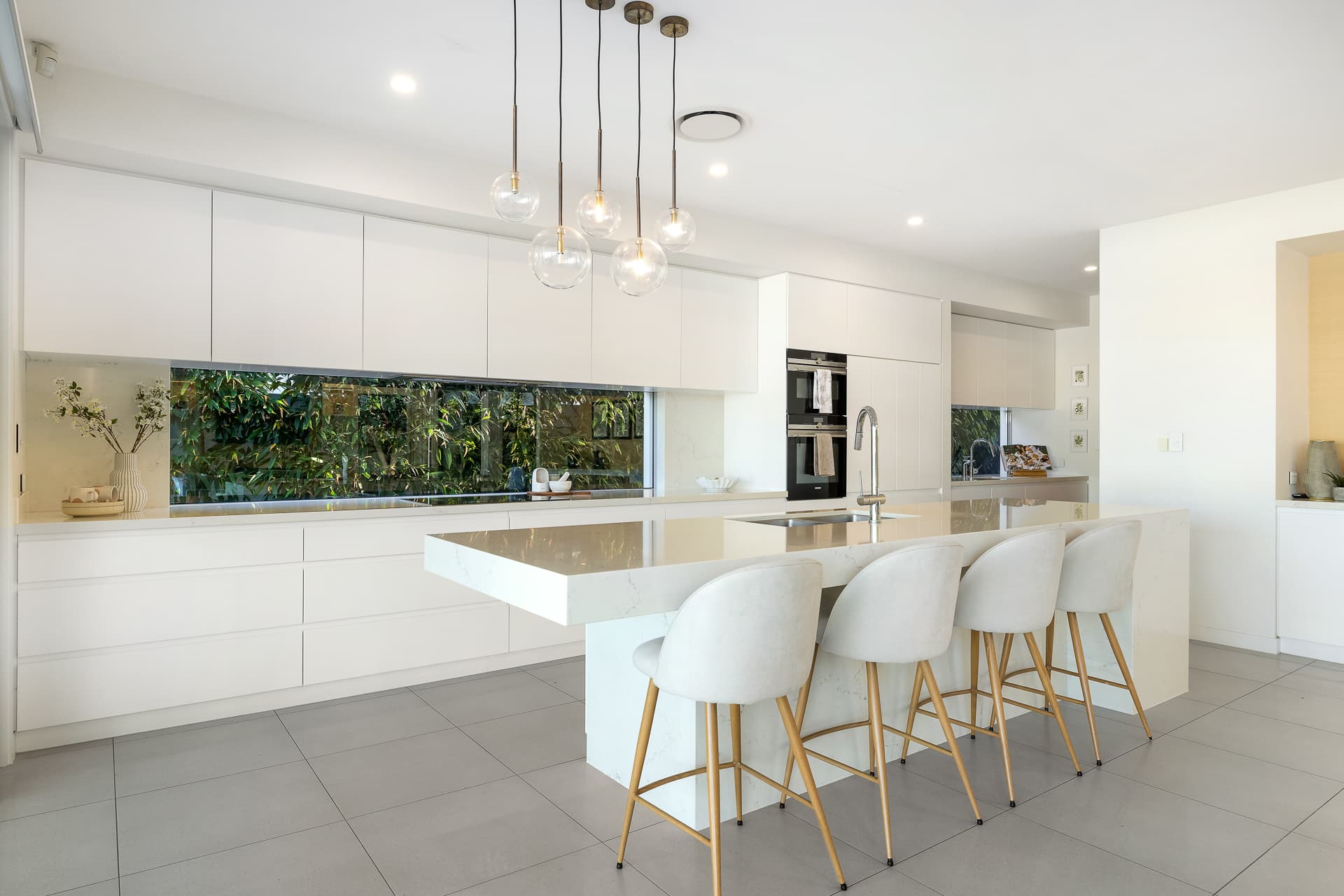 44 Lakeview Boulevard, Mermaid Waters, QLD, 4218, Mermaid Waters - Thumbnail 8