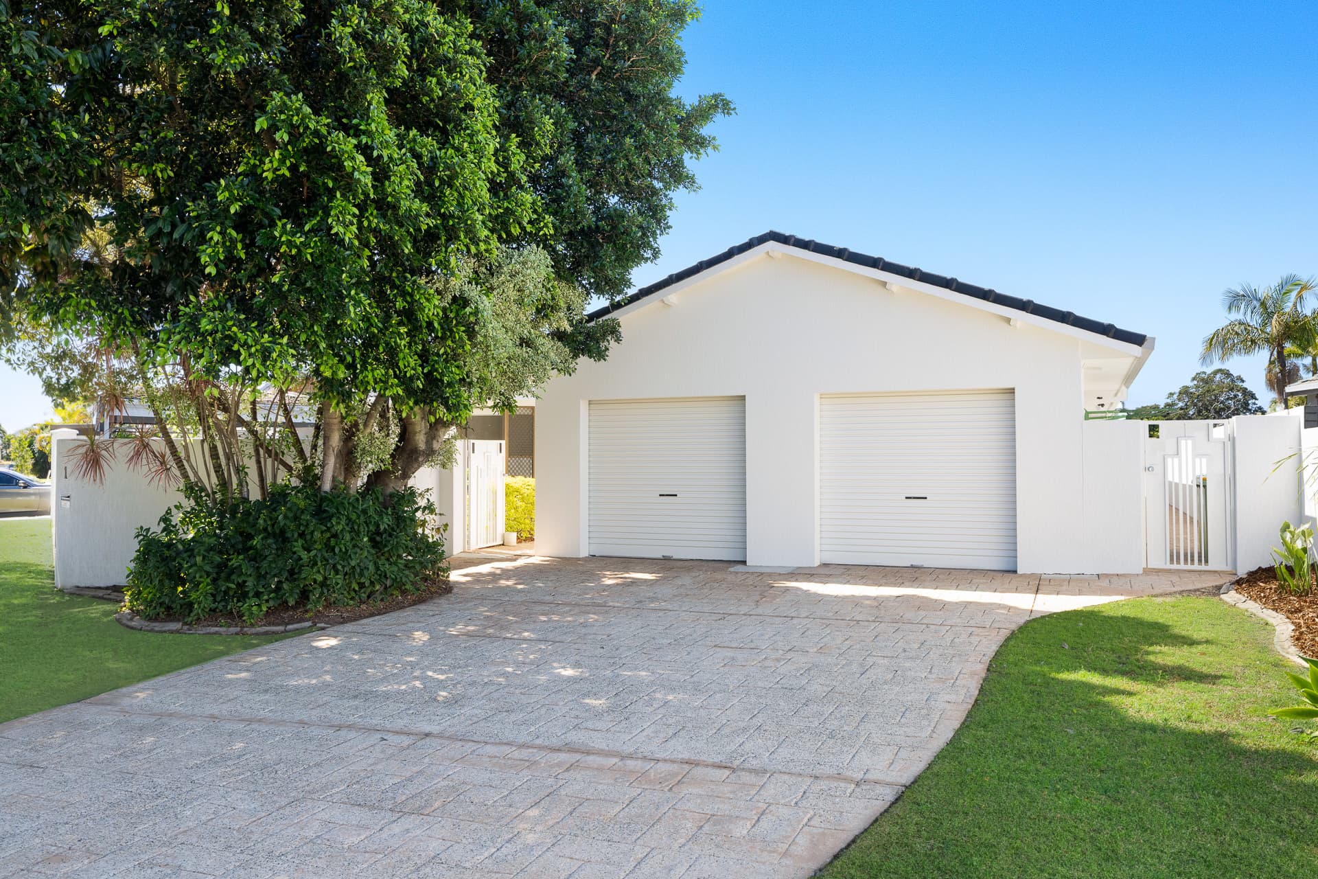 1 Cedar Place, Broadbeach Waters, QLD, 4218, Broadbeach Waters - Thumbnail 4