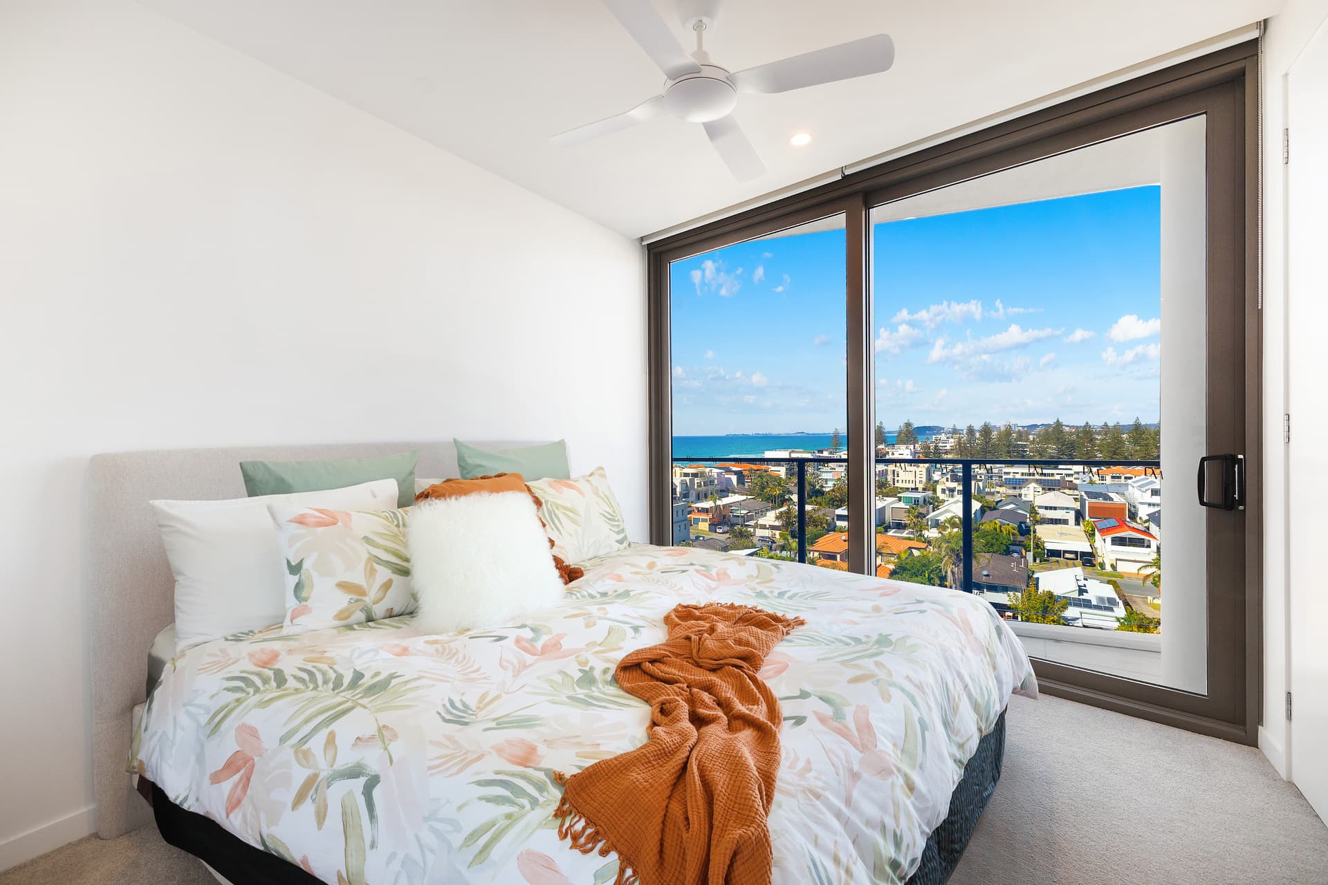 805/15 Peerless Avenue, Mermaid Beach, QLD, 4218, Mermaid Beach - Thumbnail 3