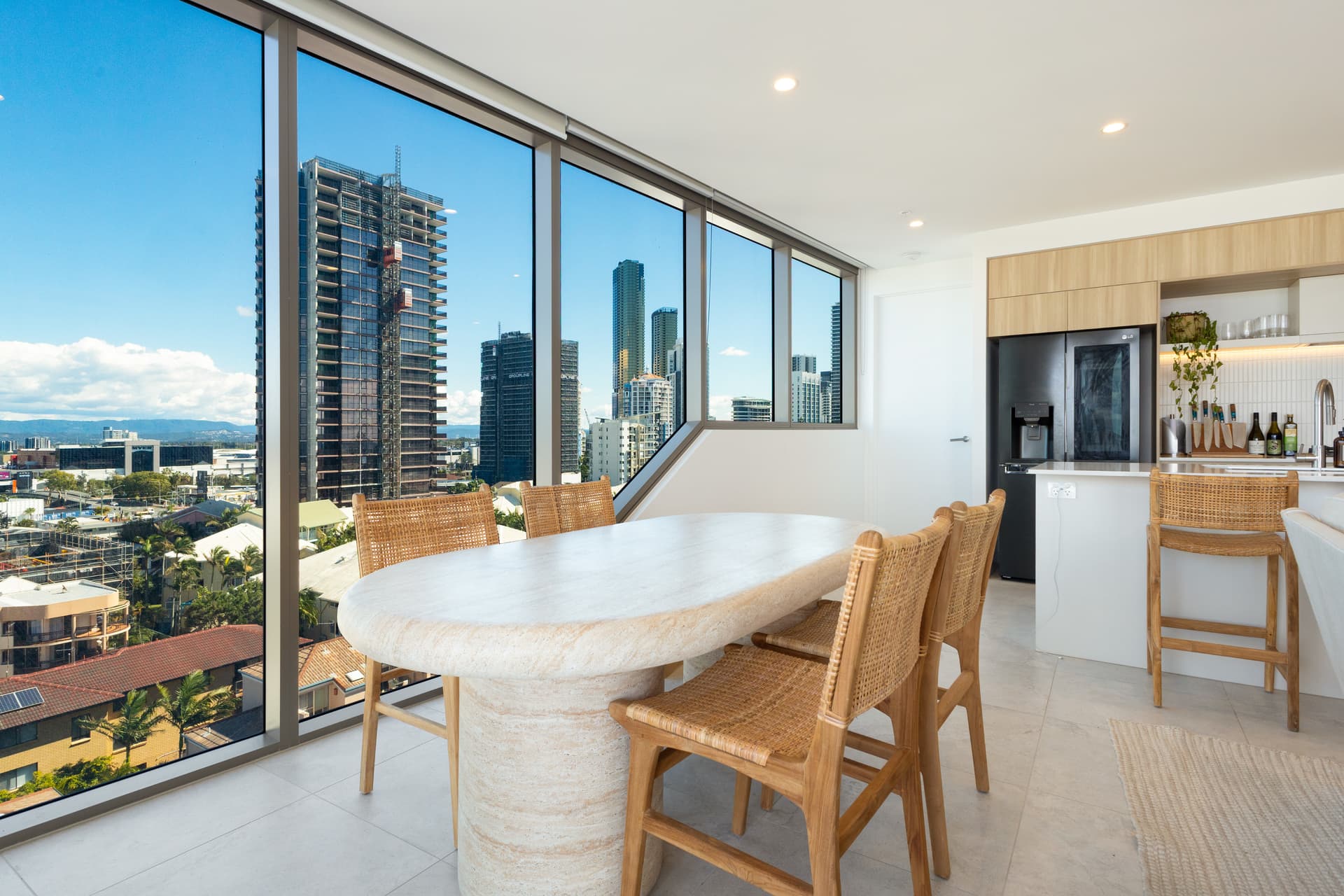 805/15 Peerless Avenue, Mermaid Beach, QLD, 4218, Mermaid Beach - Thumbnail 5
