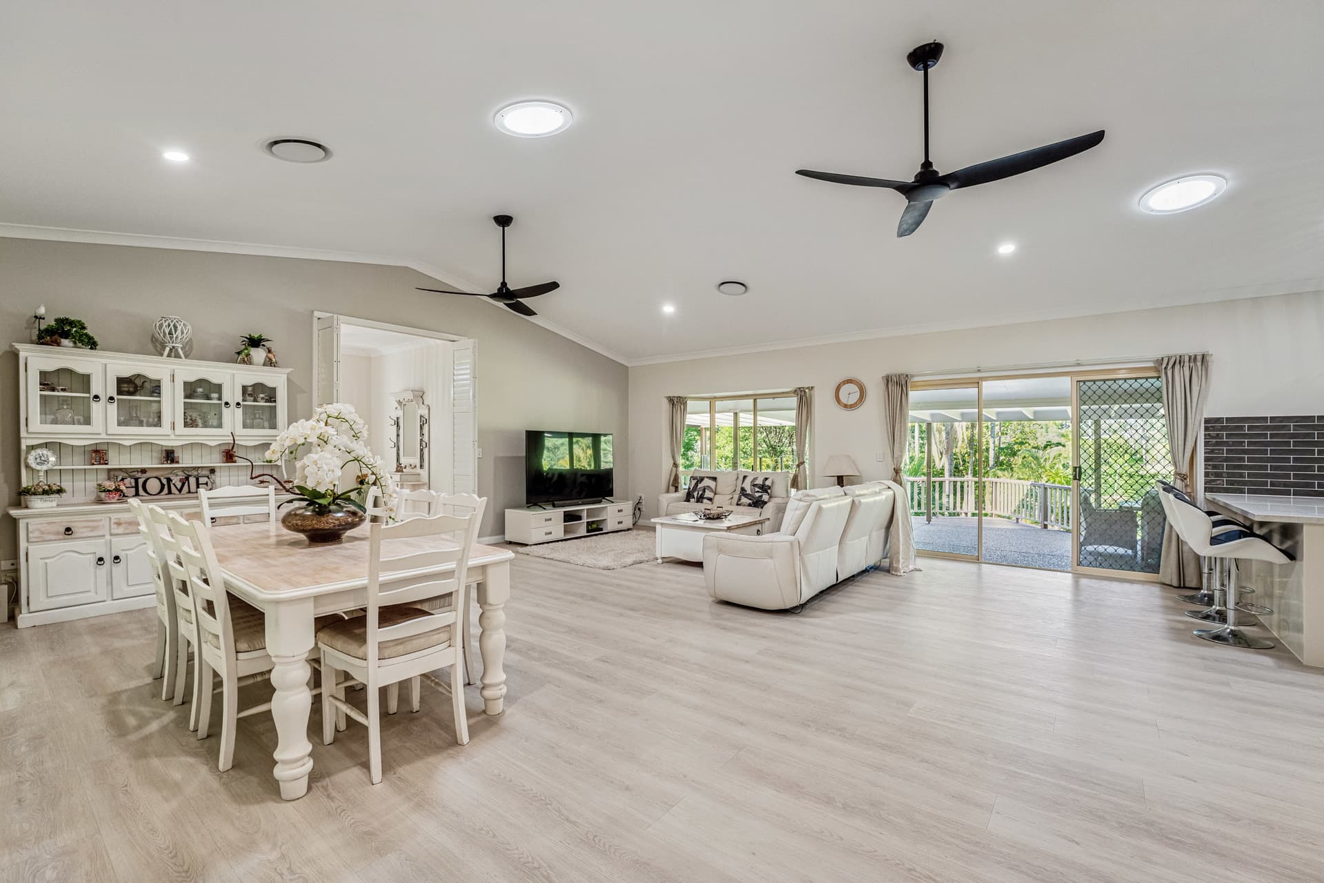 2-4 Silver Wattle Court, Tallai, QLD, 4213, Tallai - Thumbnail 6