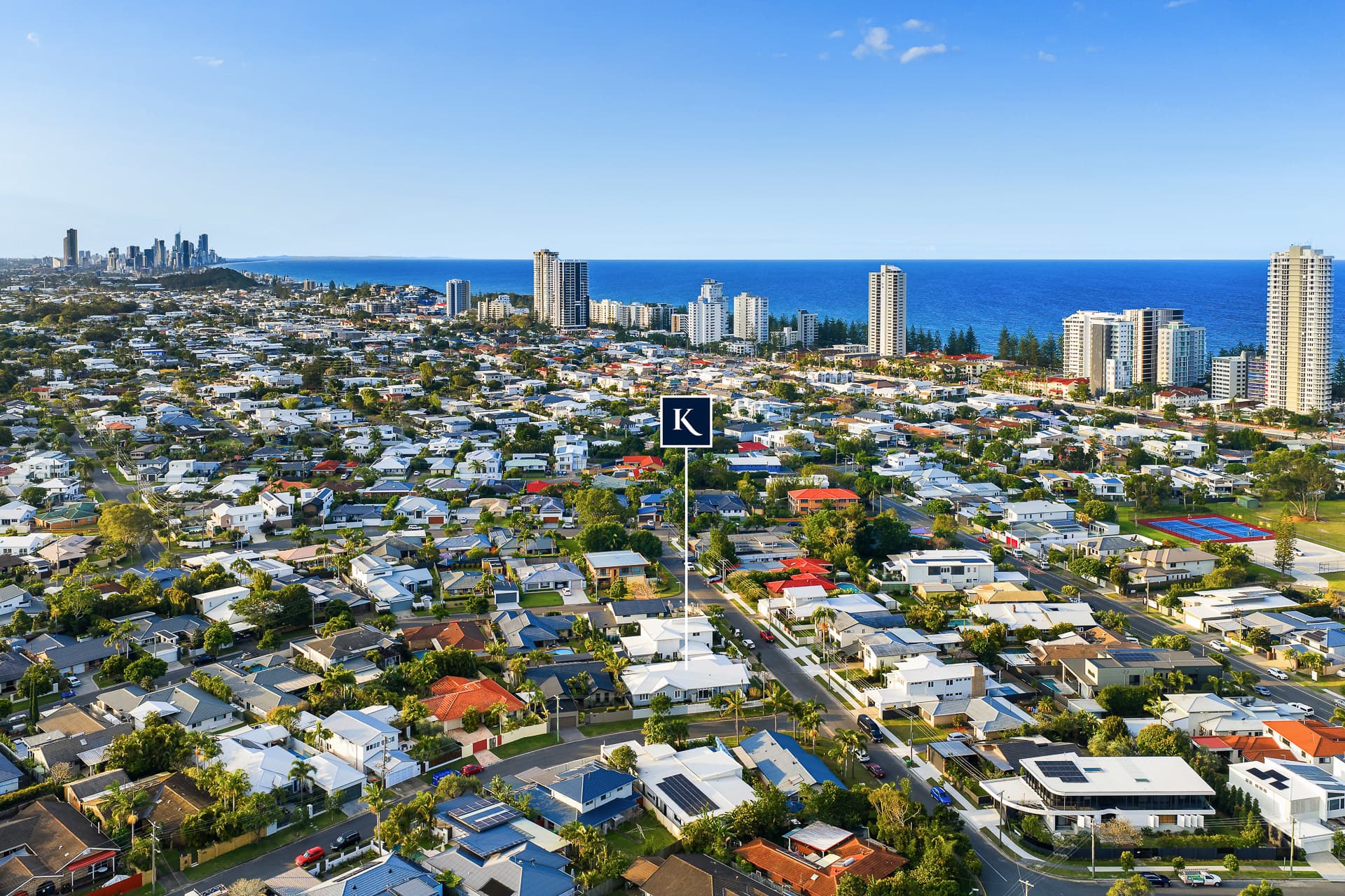 9 Eagle Avenue, Burleigh Waters, QLD, 4220, Burleigh Waters - Thumbnail 2