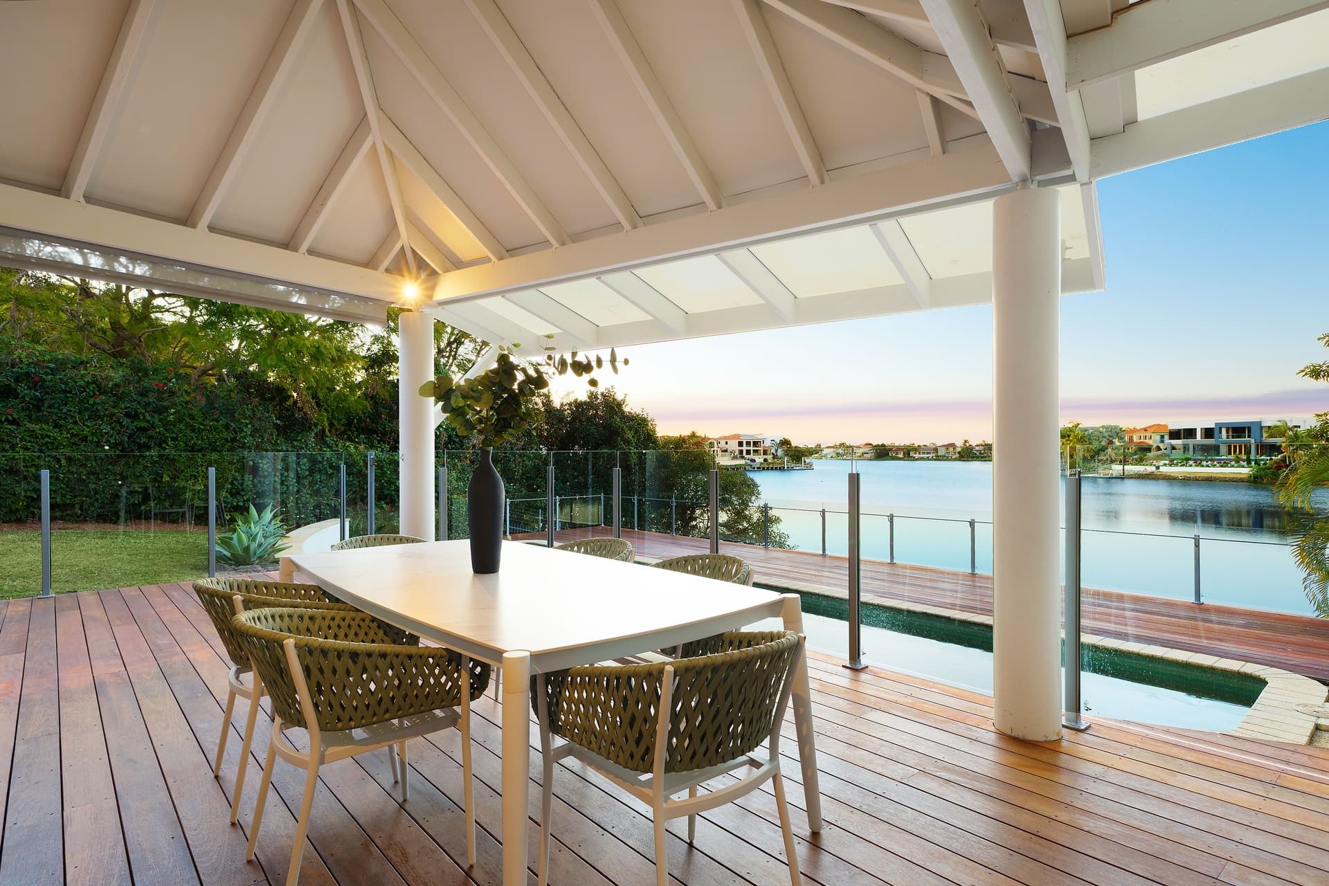 28 Bollard Circuit, Clear Island Waters, QLD, 4226, Clear Island Waters - Thumbnail 5