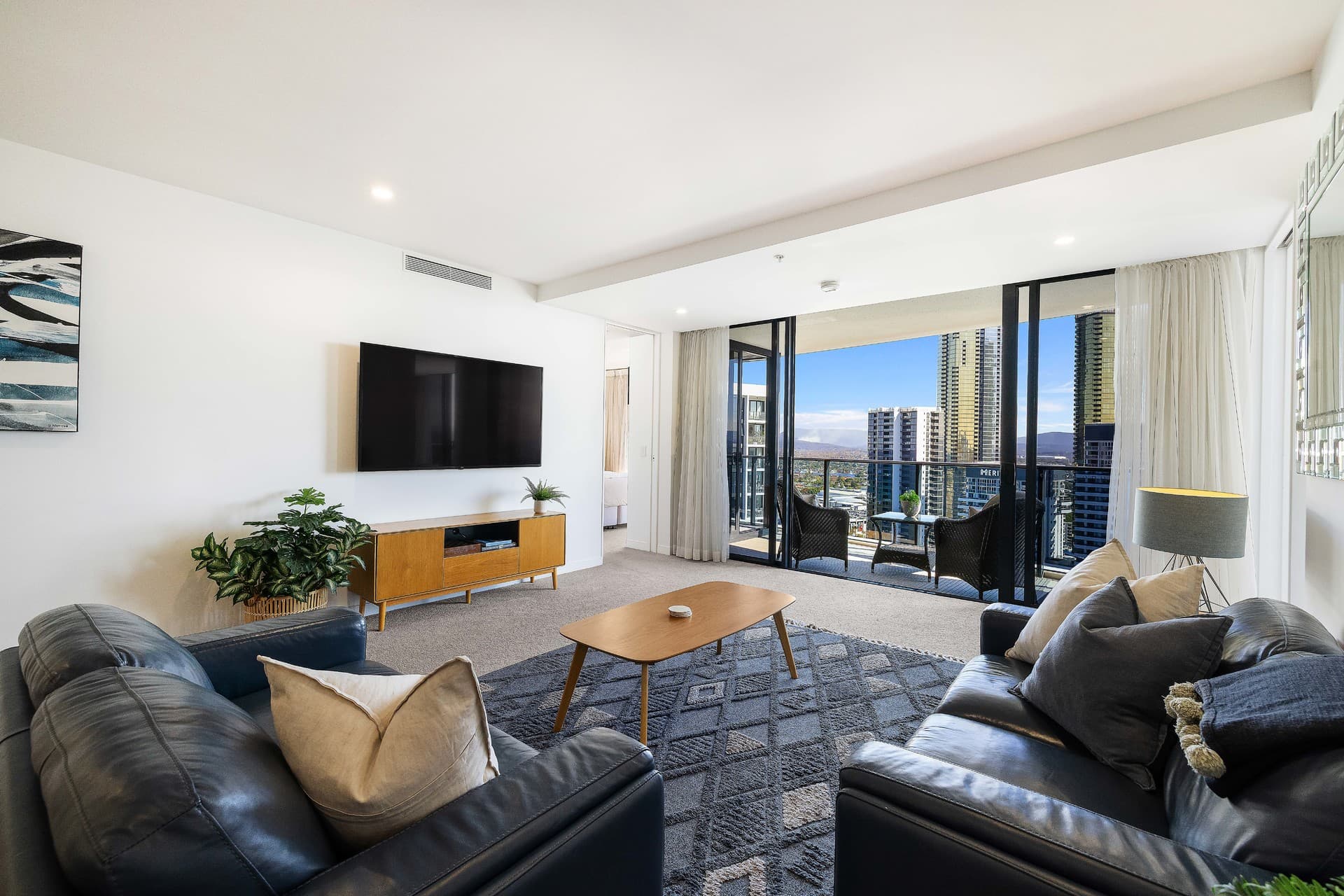 2907/1 Oracle Boulevard, Broadbeach, QLD, 4218, Broadbeach - Thumbnail 2