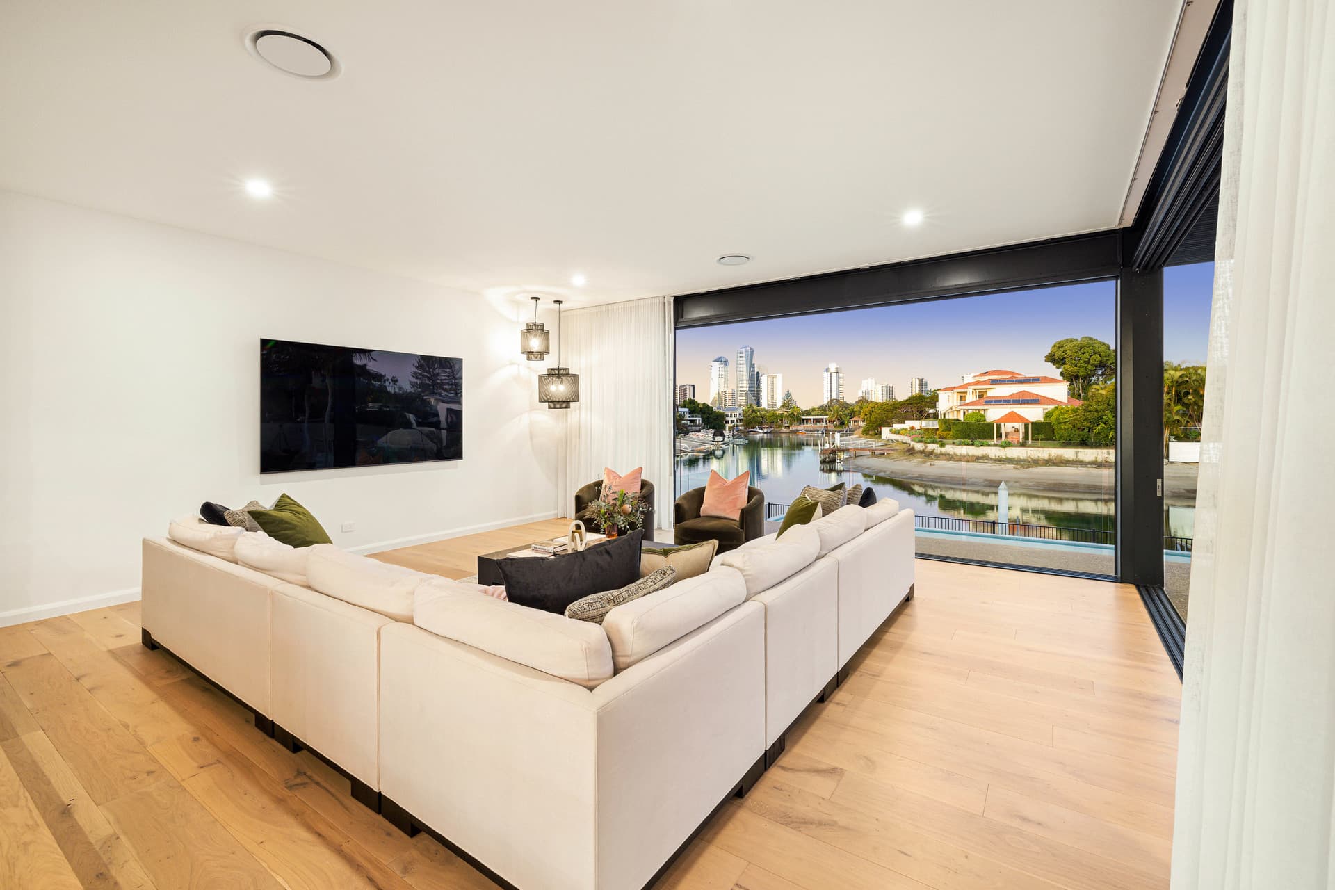 10 Rio Vista Boulevard, Broadbeach Waters, QLD, 4218, Broadbeach Waters - Thumbnail 8