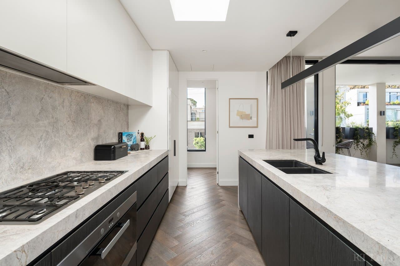 3/2 Brookville Road, Toorak, Toorak - Thumbnail 7