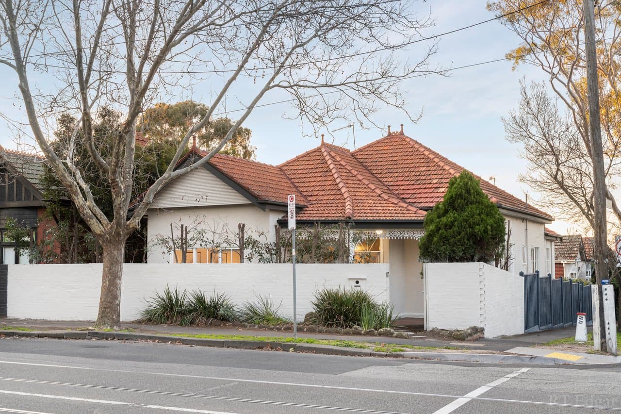 699 Malvern Road, Toorak, Toorak - Thumbnail 2