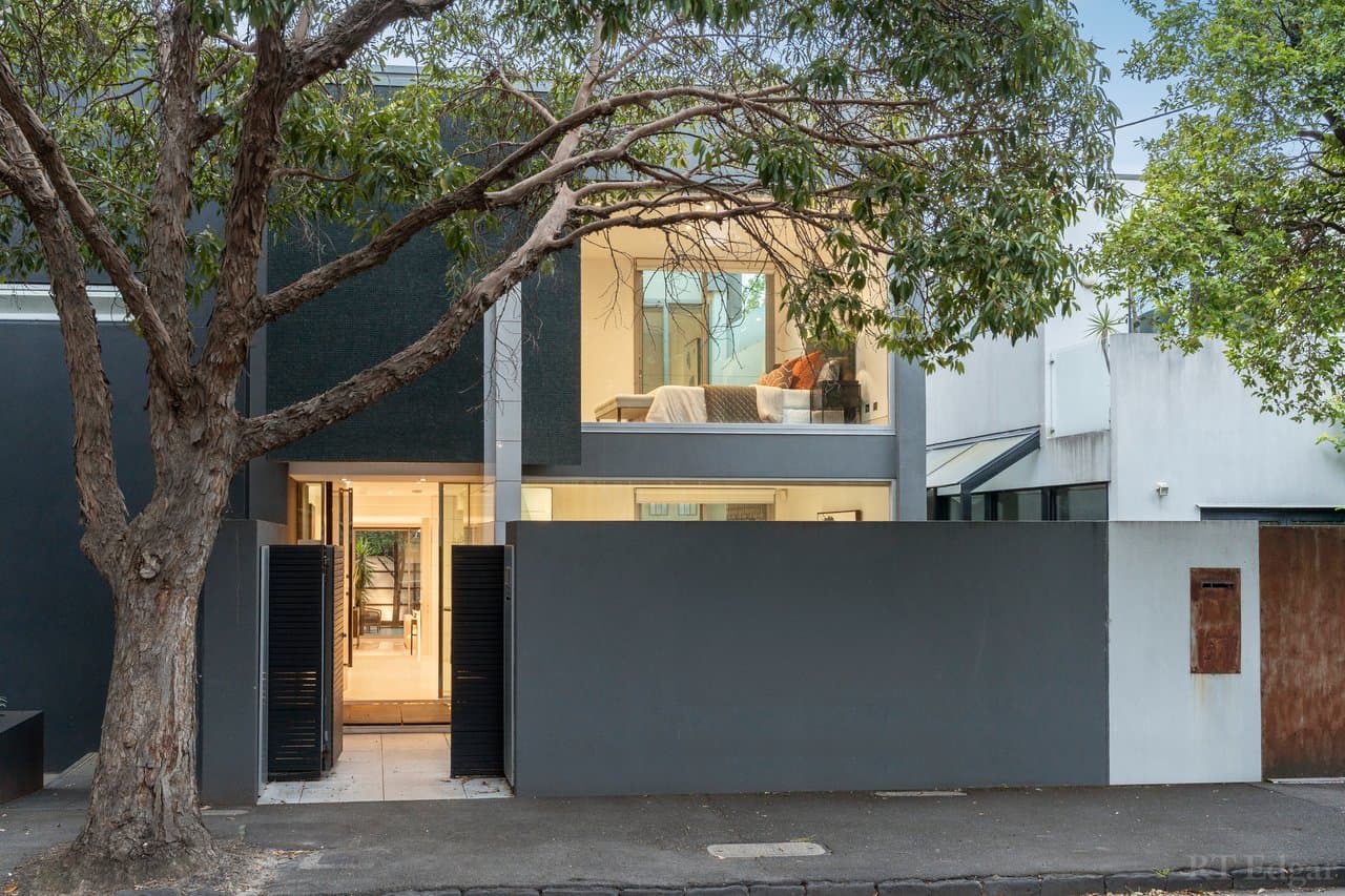 55 Fairbairn Road, Toorak, VIC, 3142, Toorak - Thumbnail 3