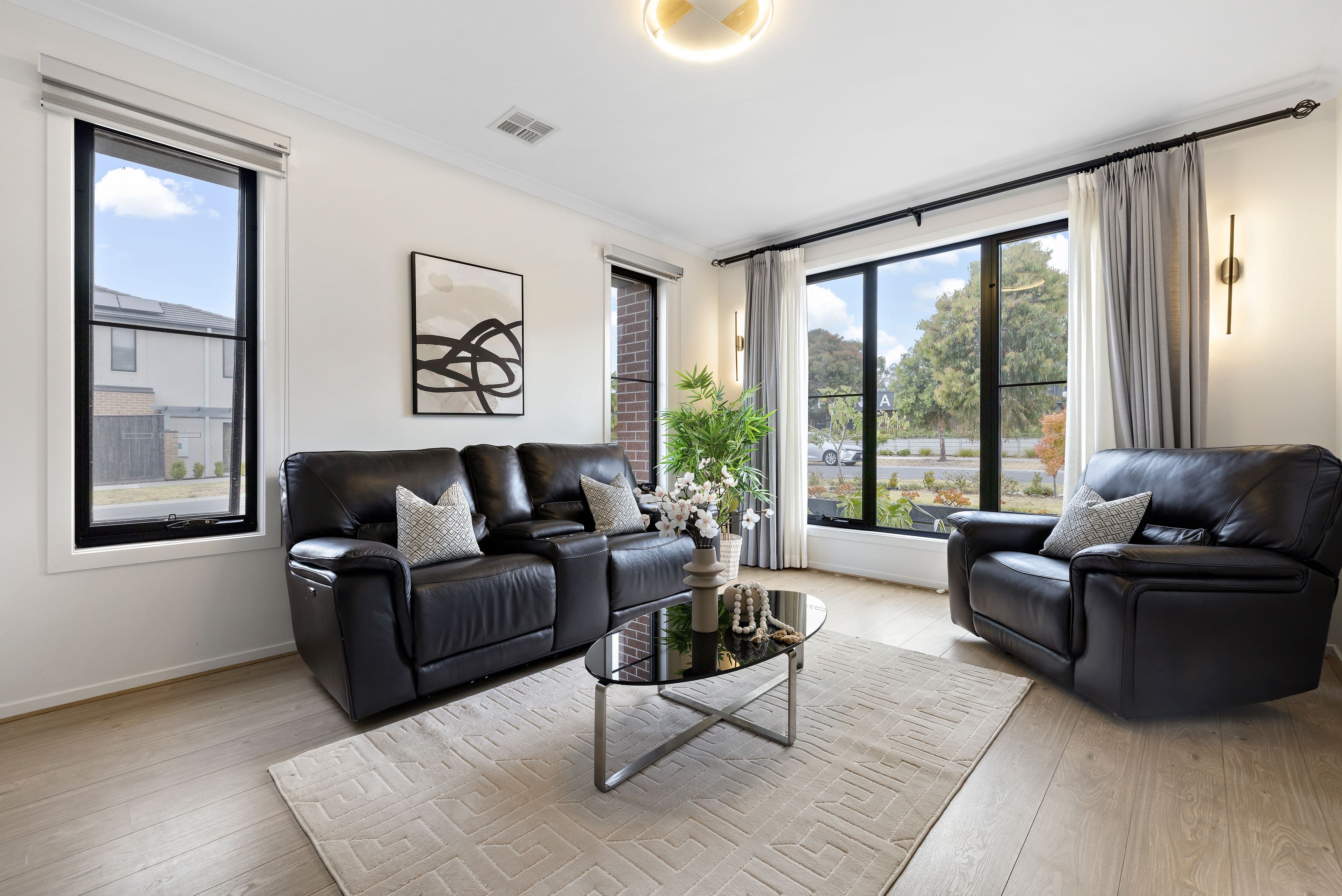 7 Aspect Avenue, Wantirna South VIC 3152, Wantirna South - Thumbnail 2