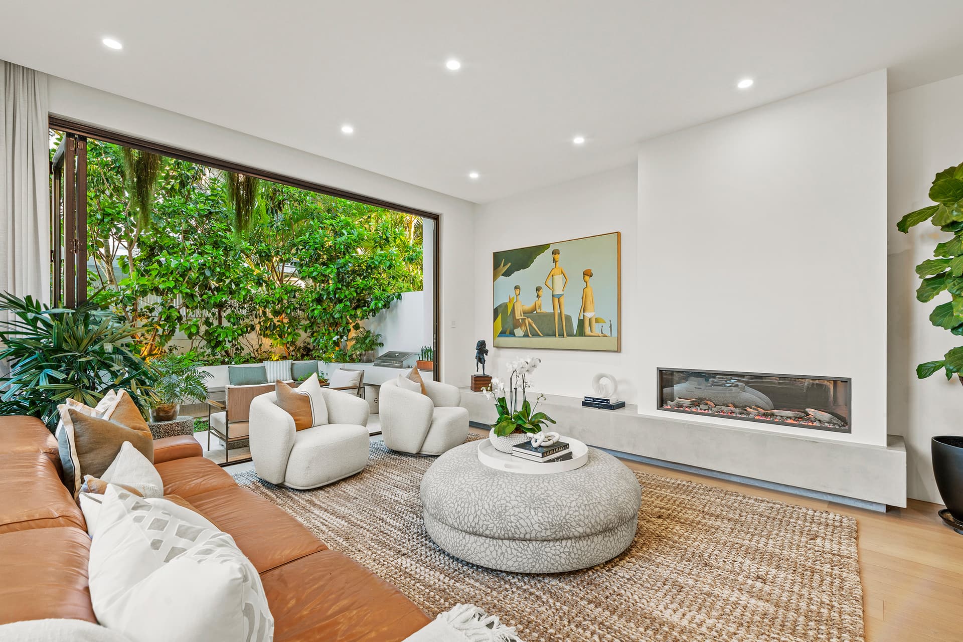 1/12 Seabeach Avenue, Mermaid Beach, QLD, 4218, Mermaid Beach - Thumbnail 3