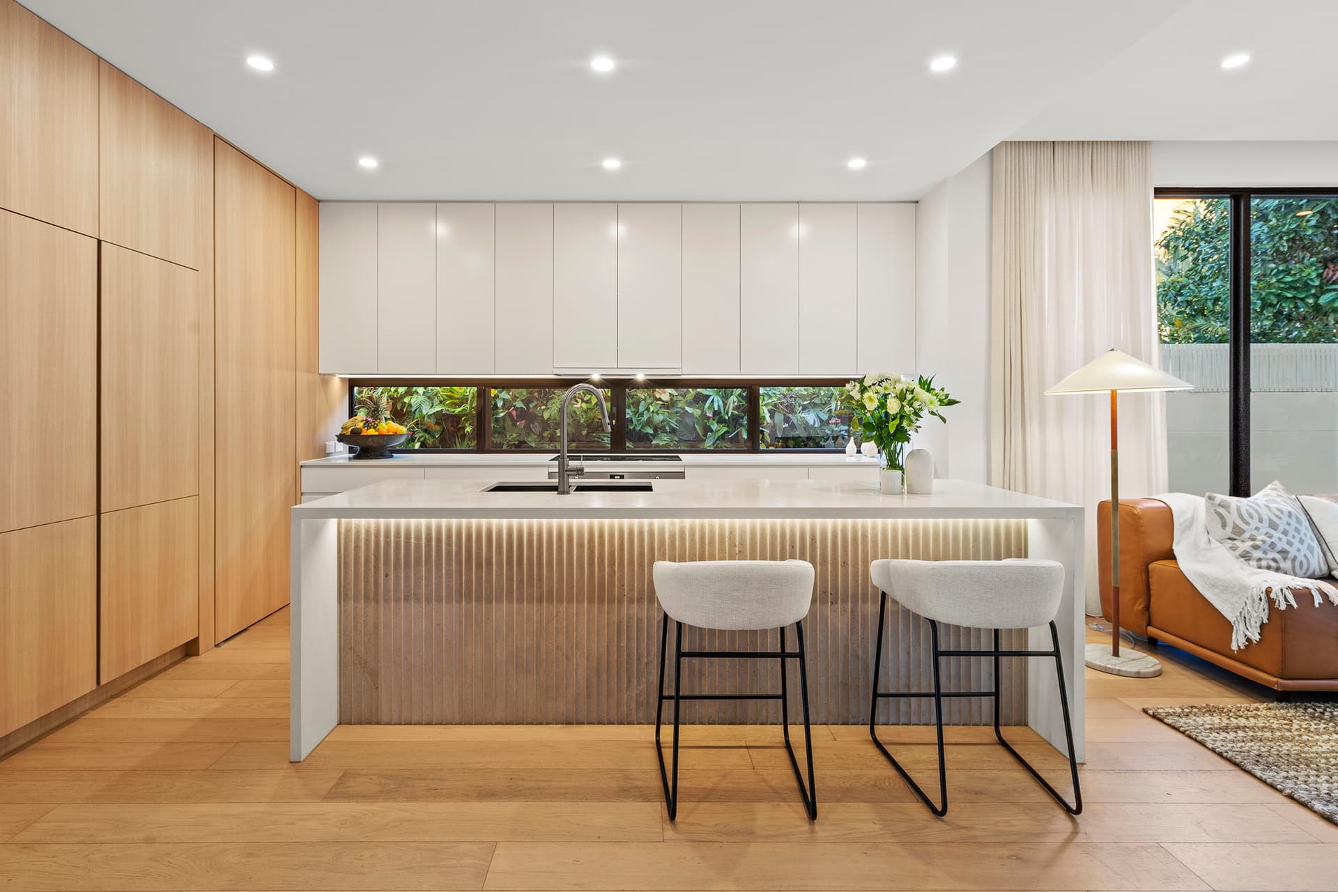 1/12 Seabeach Avenue, Mermaid Beach, QLD, 4218, Mermaid Beach - Thumbnail 7
