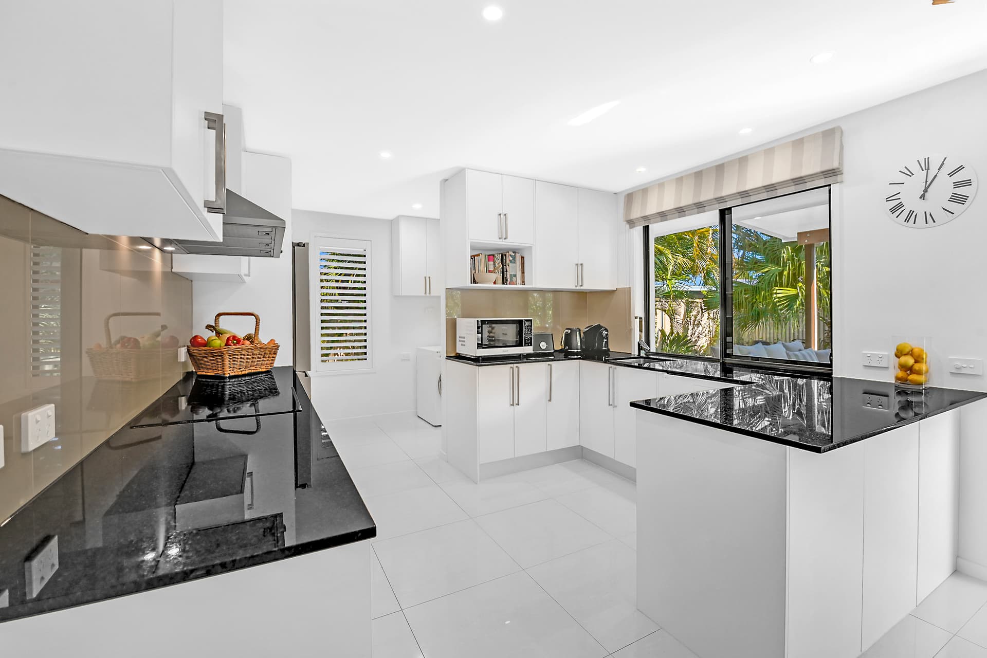 27 Lancelin Drive, Mermaid Waters, QLD, 4218, Mermaid Waters - Thumbnail 6