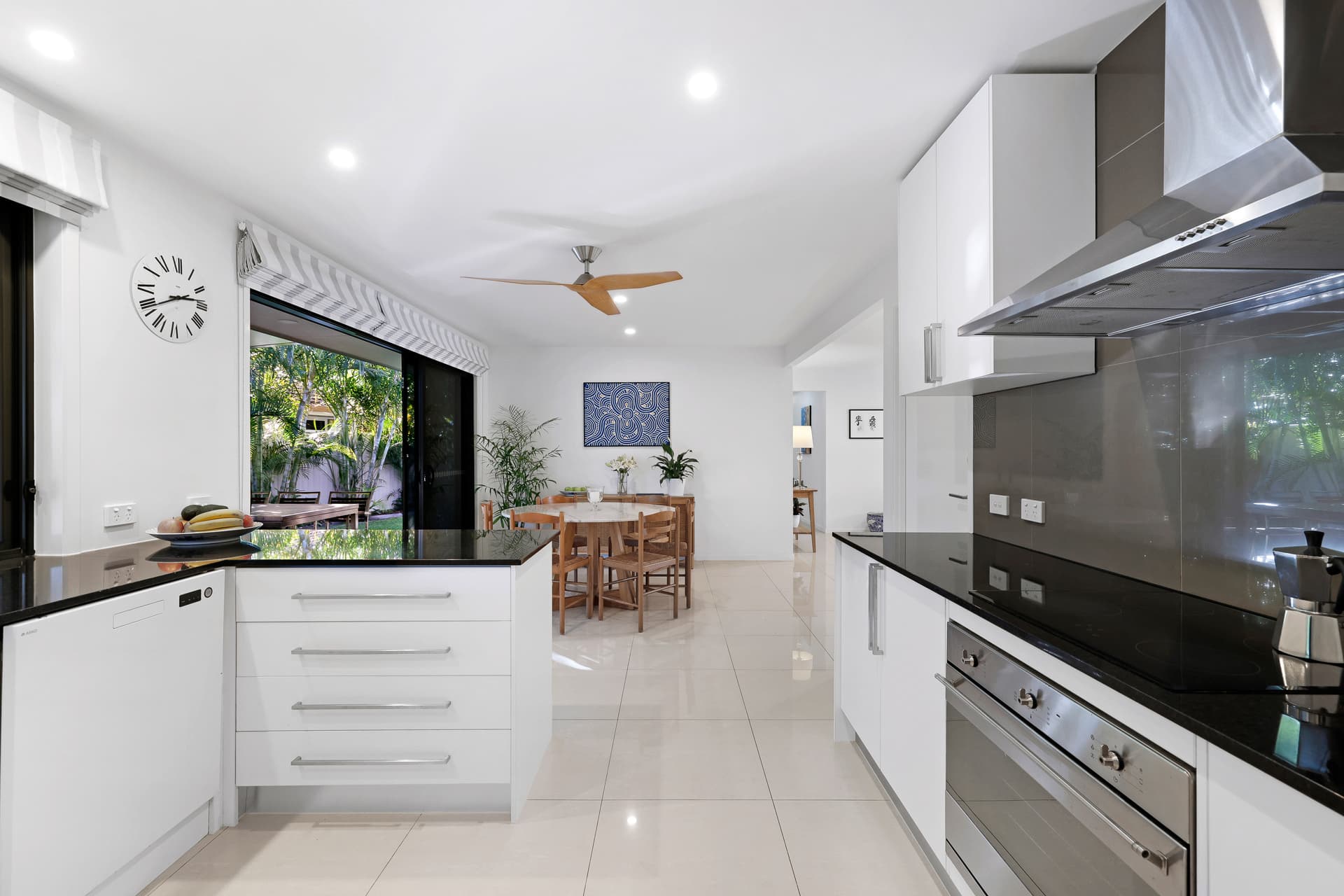 27 Lancelin Drive, Mermaid Waters, QLD, 4218, Mermaid Waters - Thumbnail 7
