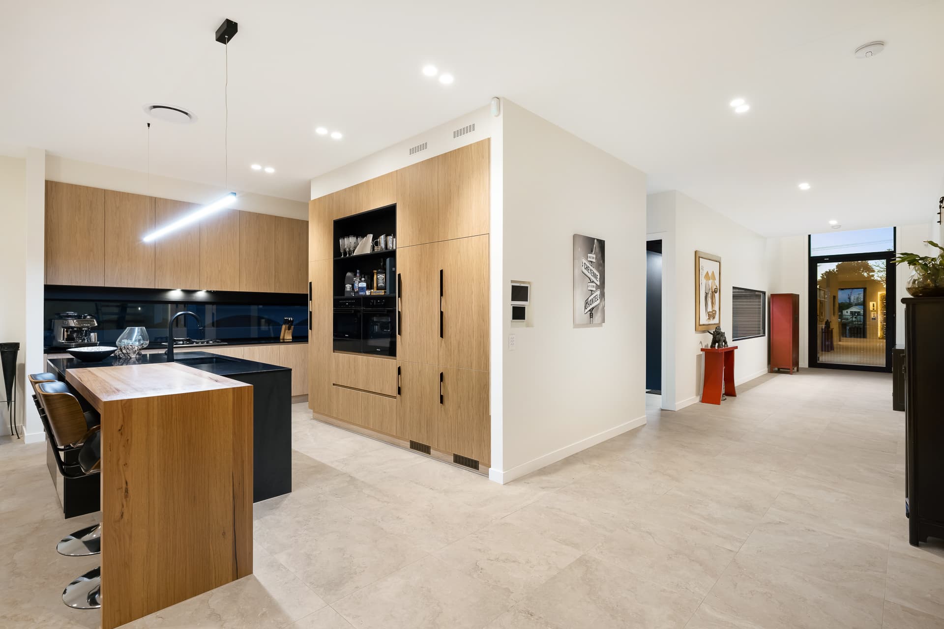 7/19B Riverside Crescent, Broadbeach Waters - Thumbnail 8
