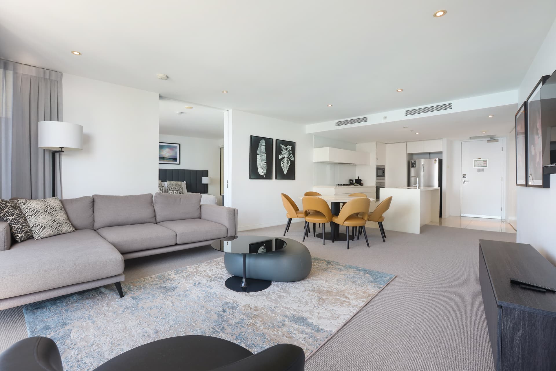 3104/1 Oracle Boulevard, Broadbeach, QLD, 4218, Broadbeach - Thumbnail 3