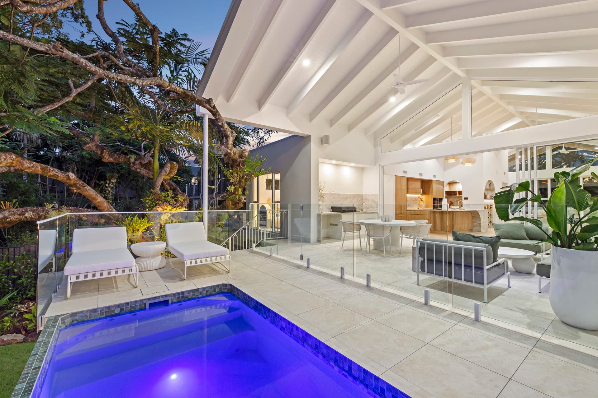 54 Michel  Drive, Currumbin Waters, QLD, 4223, Currumbin Waters - Thumbnail 6