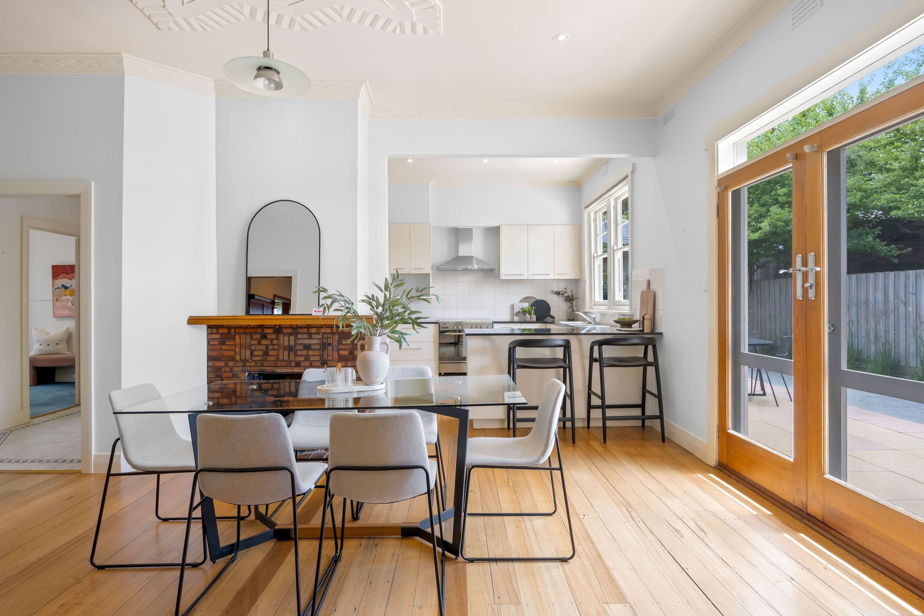 7 Lindisfarne Crescent, Lake Wendouree VIC 3350, Lake Wendouree - Thumbnail 7