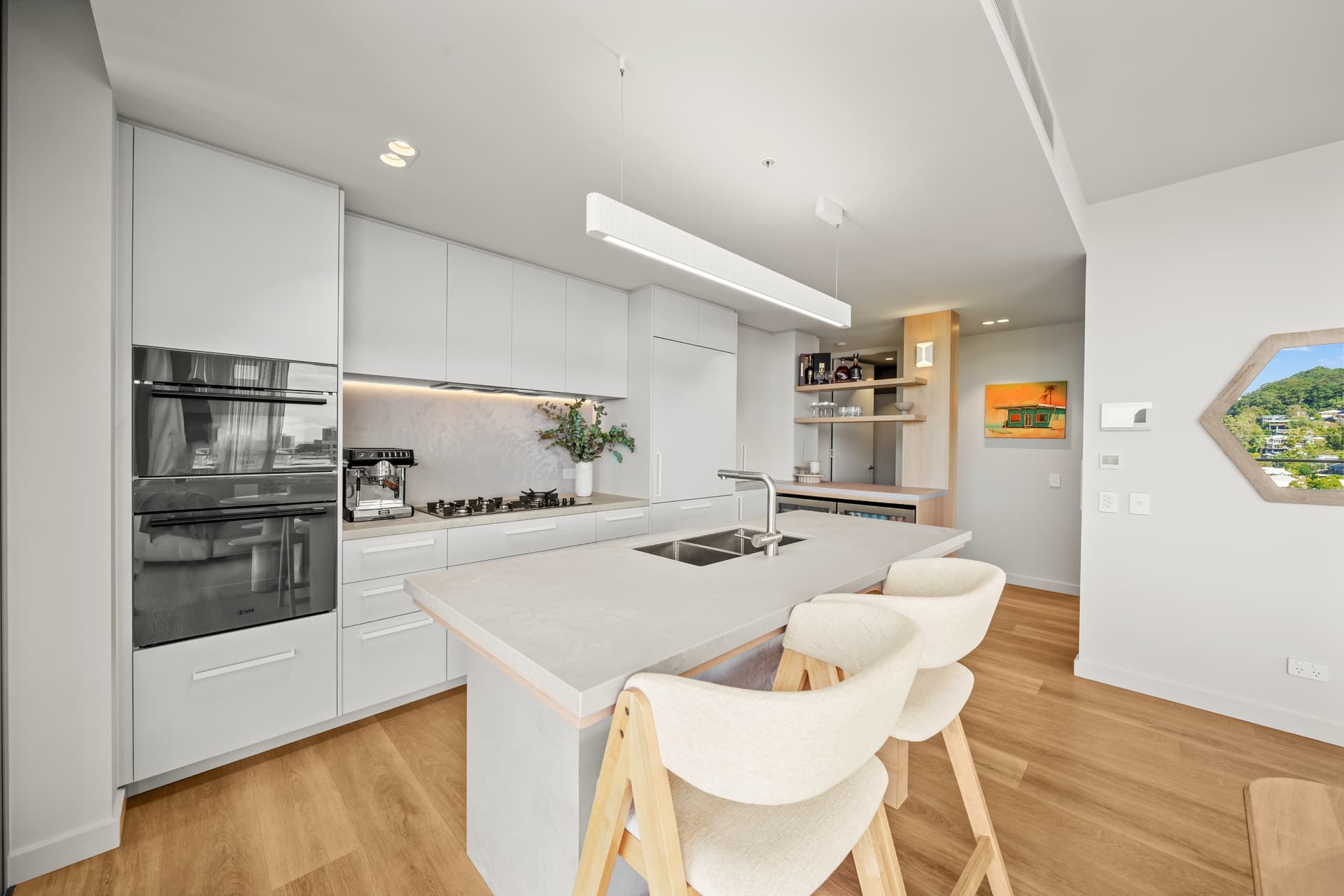 1405/4 Miles Street, Coolangatta, QLD, 4225, Coolangatta - Thumbnail 4