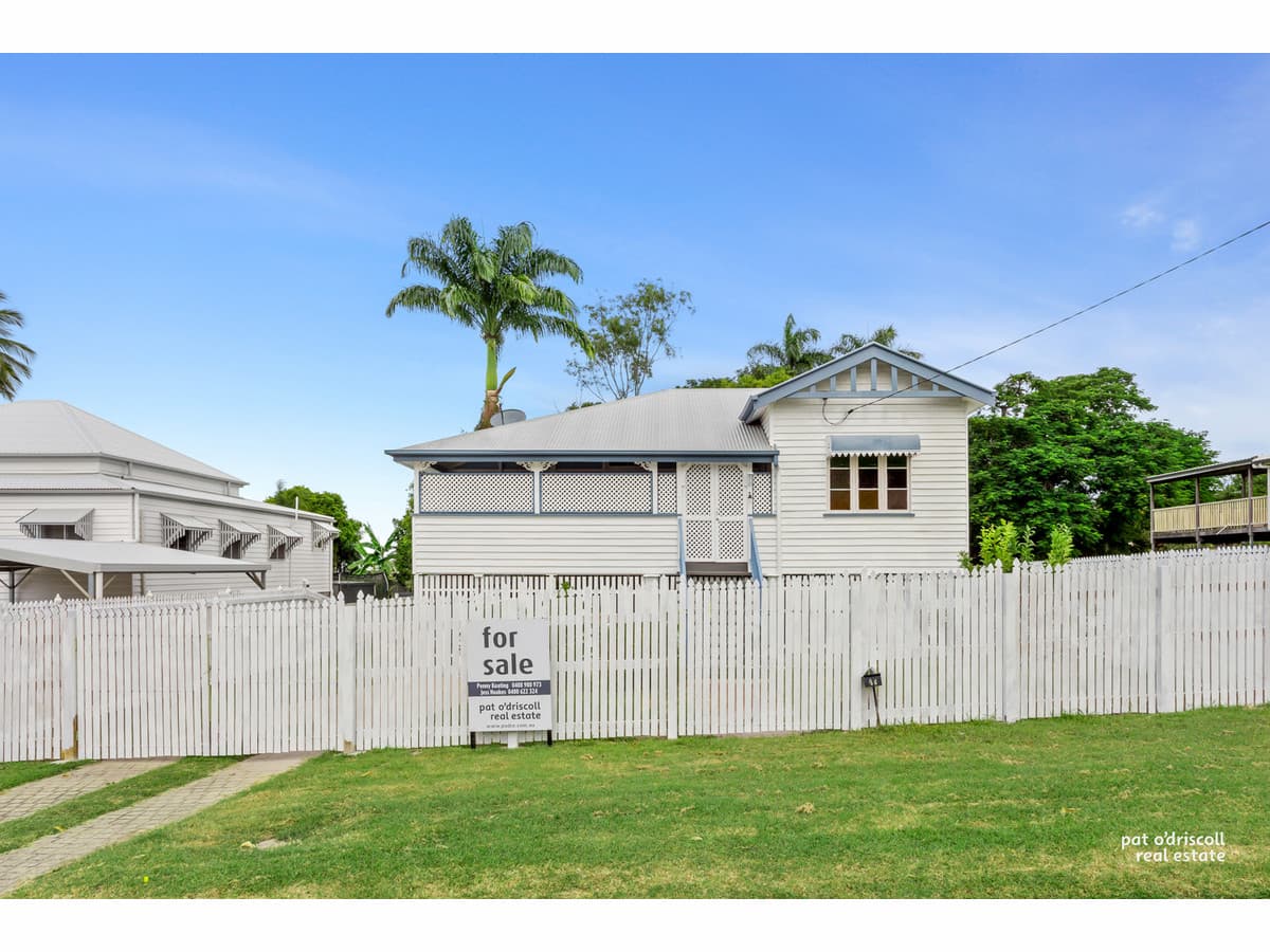 18/10-14 Lilian Fowler Place, Palm Beach - Image 1