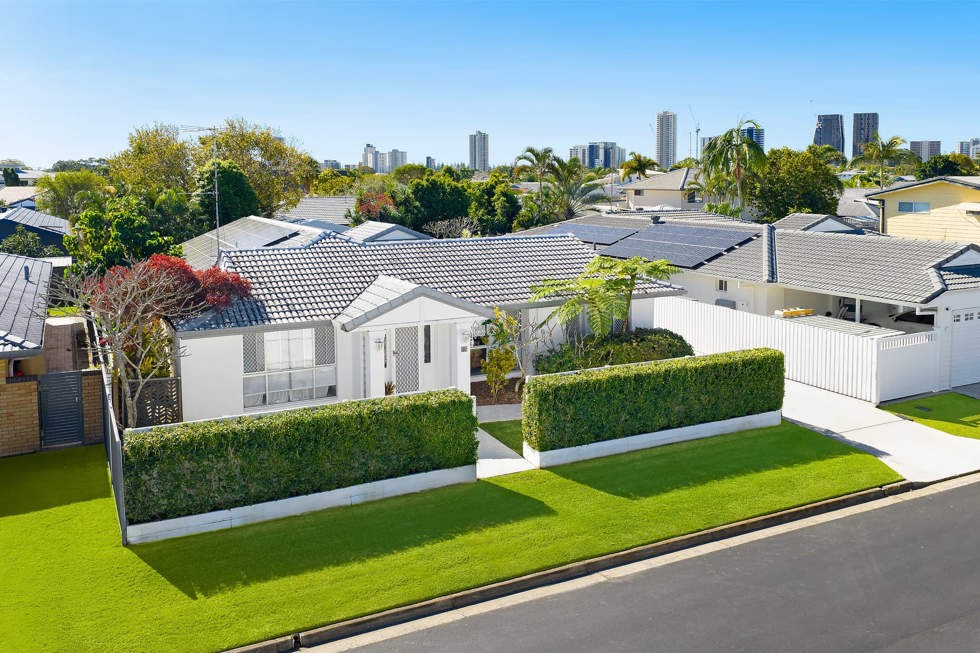 9 Dabchick Drive, Burleigh Waters, QLD, 4220, Burleigh Waters - Thumbnail 4